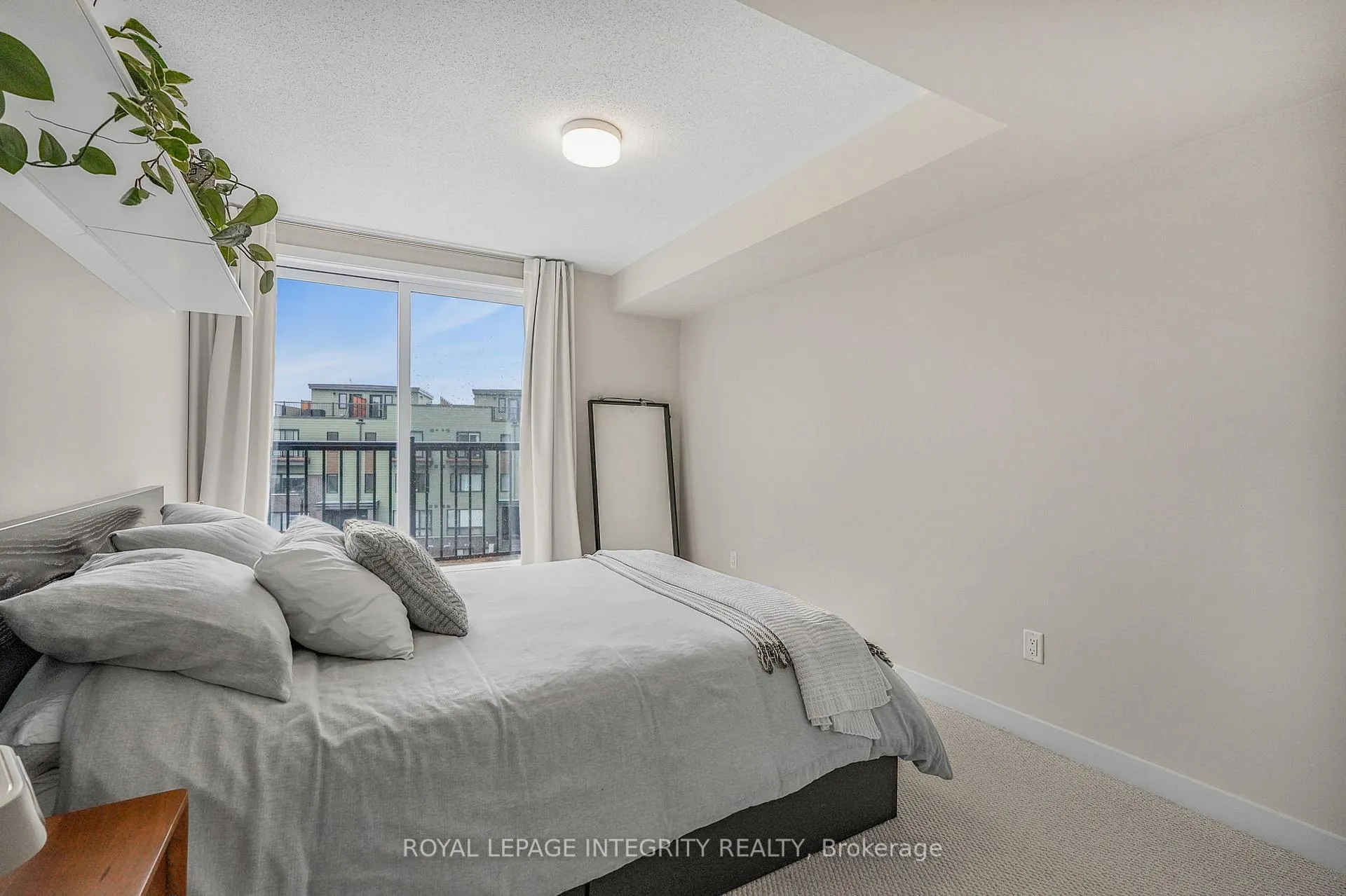 Photo 20 of 626 Mishi Private, Ottawa, CFB Rockcliffe and Area — HOMEH