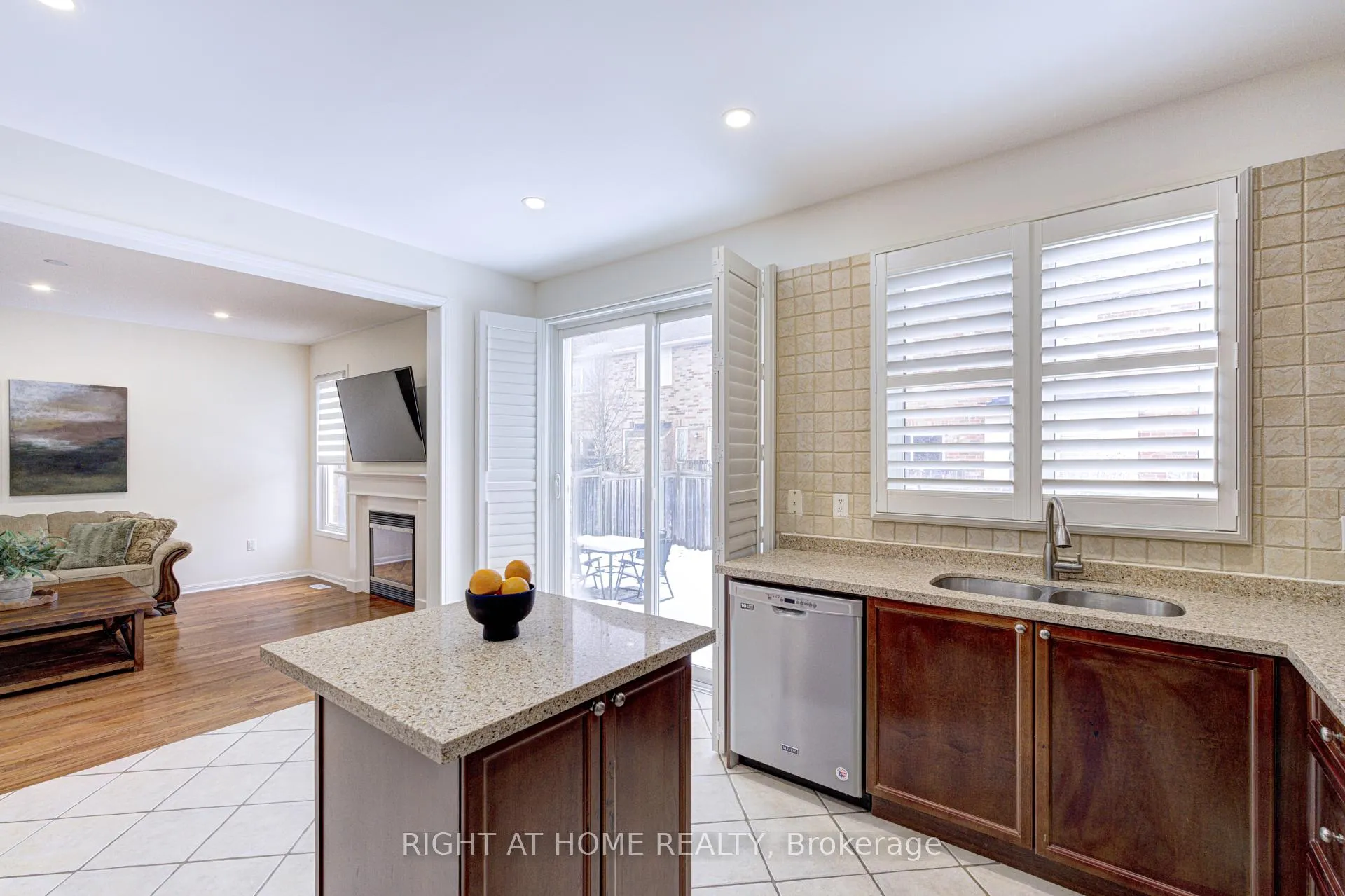 Photo 15 of 796 Rayner Court, Milton, Harrison — HOMEH