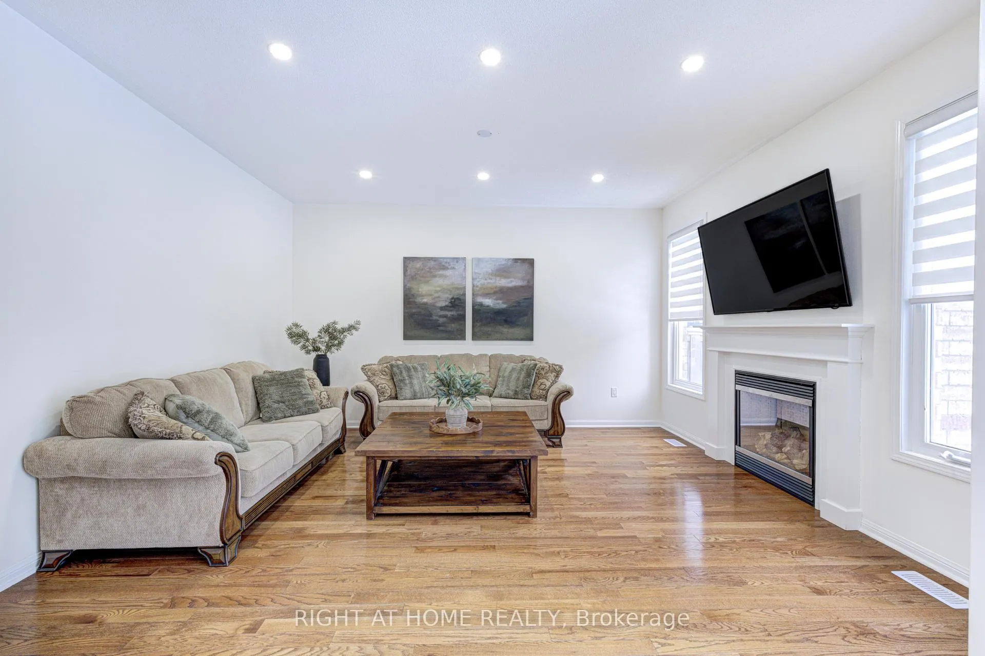 Photo 20 of 796 Rayner Court, Milton, Harrison — HOMEH