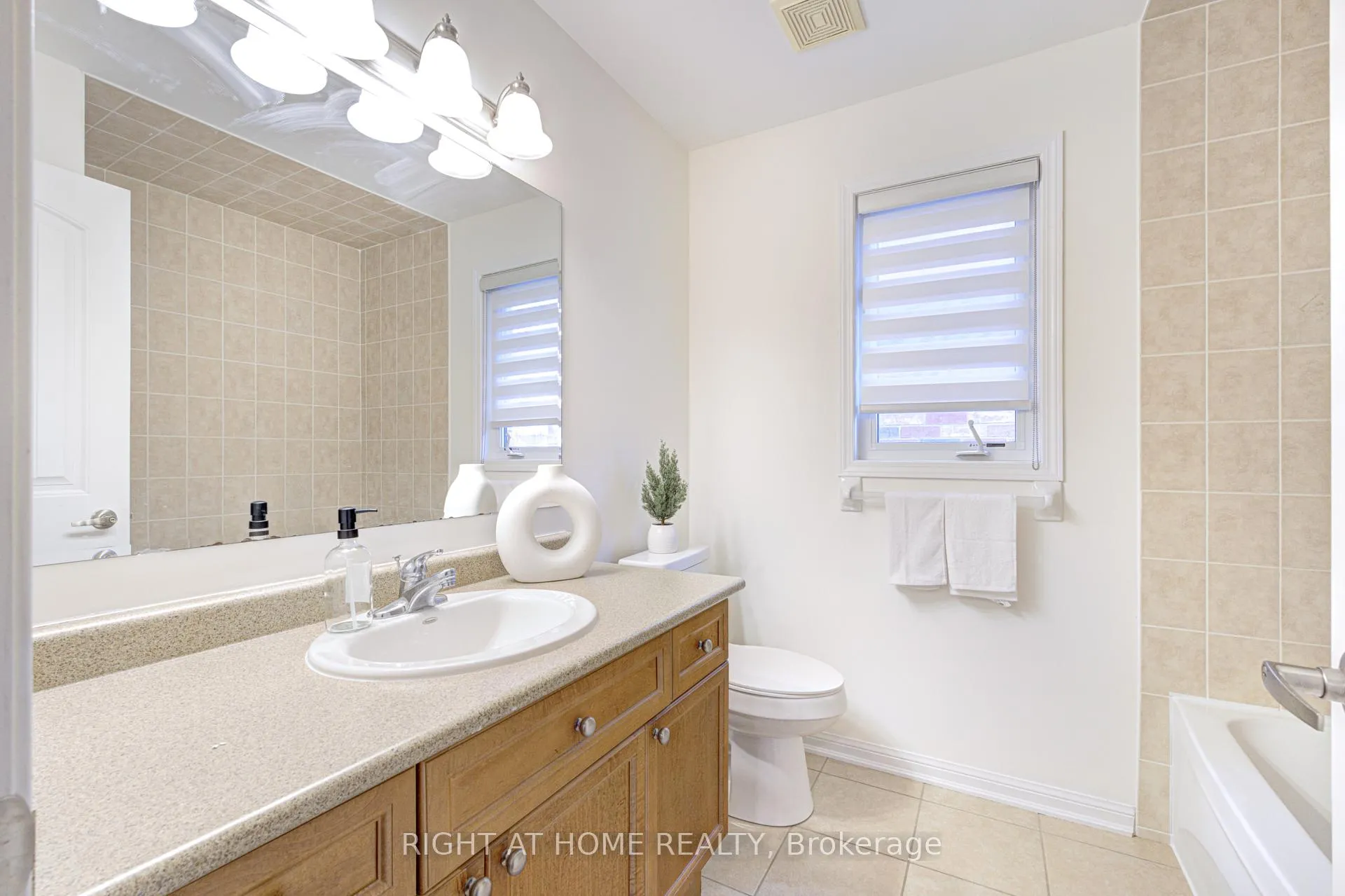 Photo 30 of 796 Rayner Court, Milton, Harrison — HOMEH