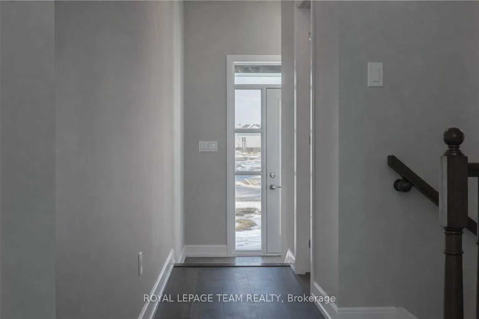 Photo 5 of 83 Aura Avenue, Ottawa, Barrhaven - Heritage Park — HOMEH