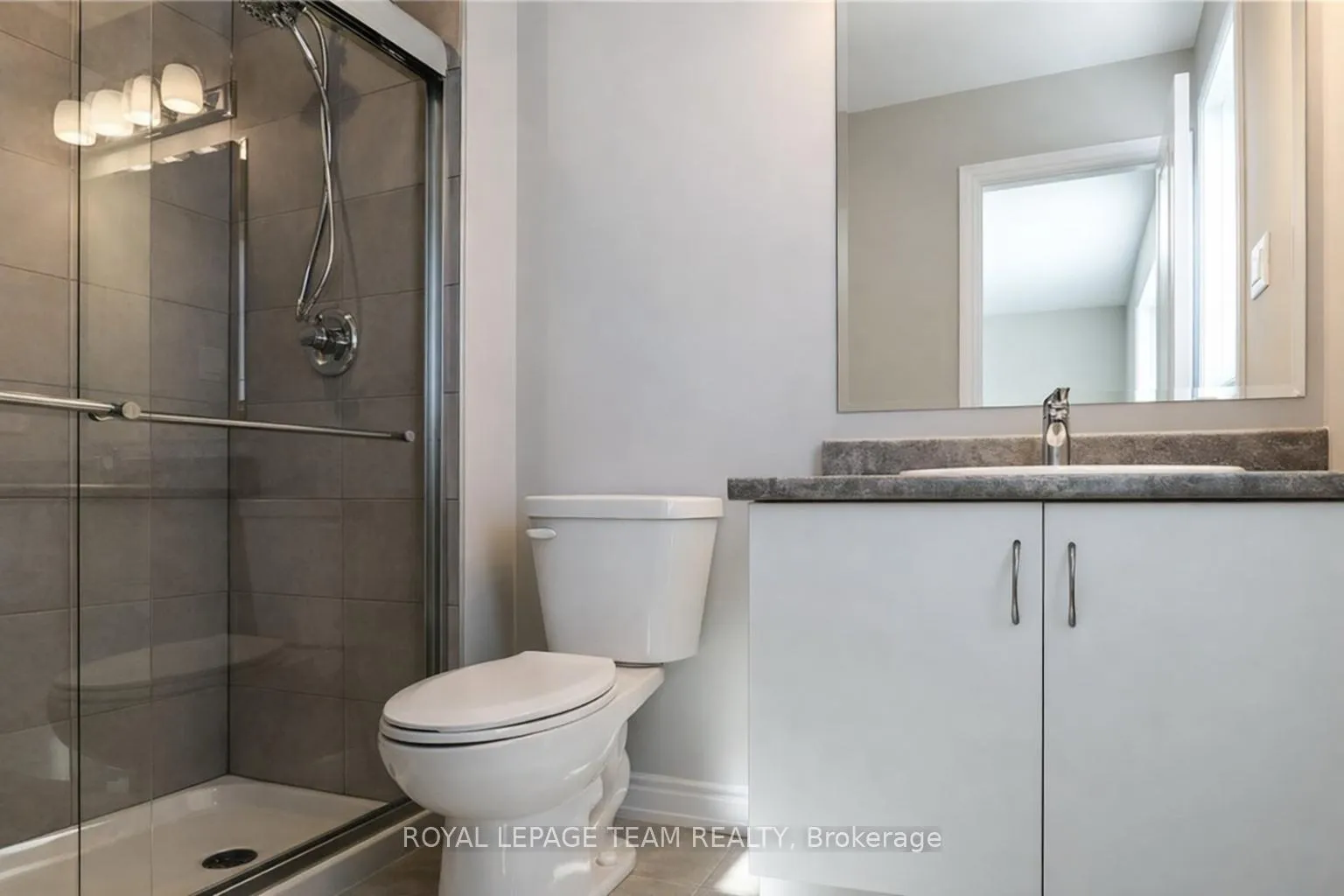 Photo 15 of 83 Aura Avenue, Ottawa, Barrhaven - Heritage Park — HOMEH