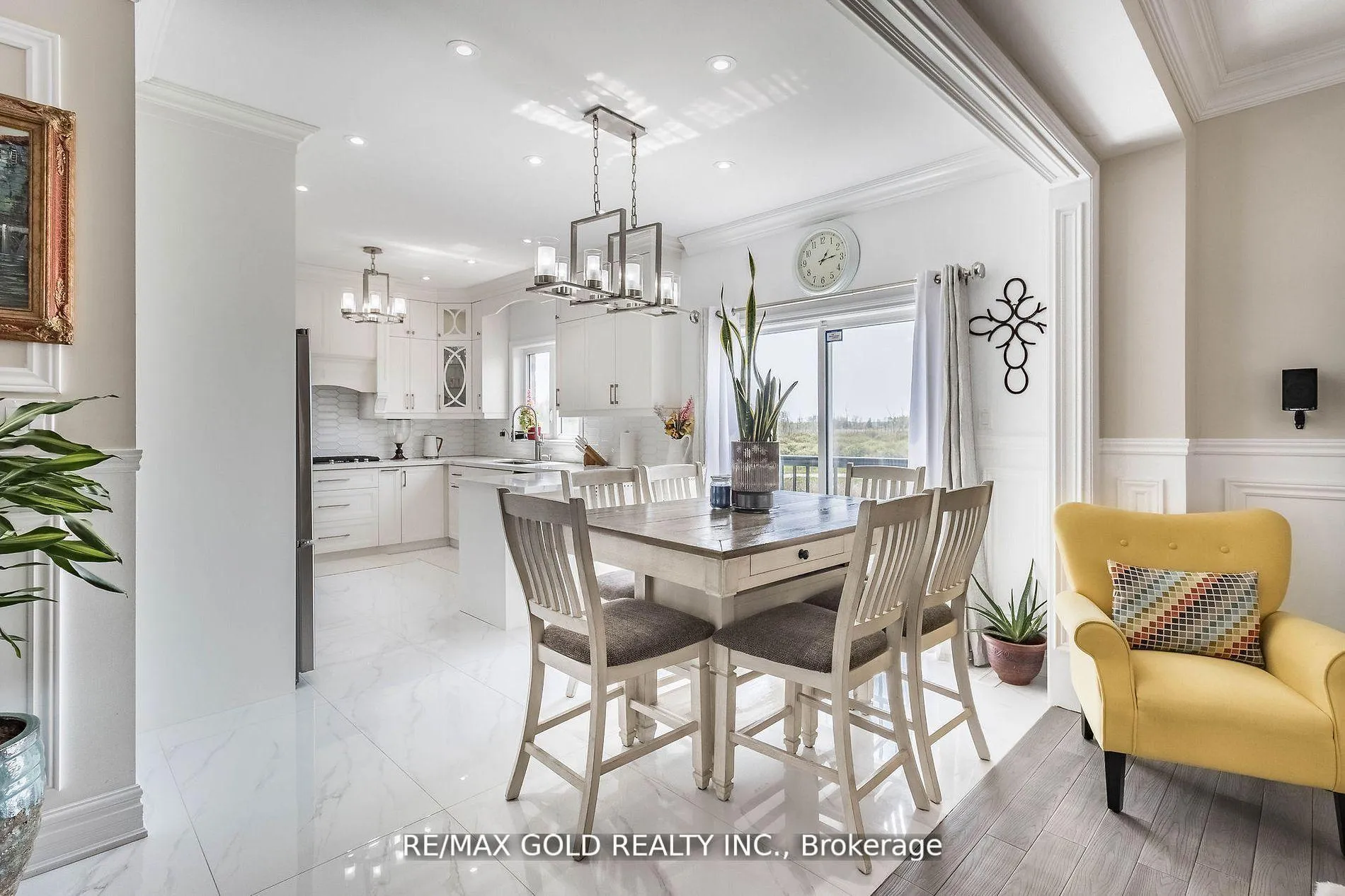 Photo 14 of 115 Elm Street, Southgate — HOMEH