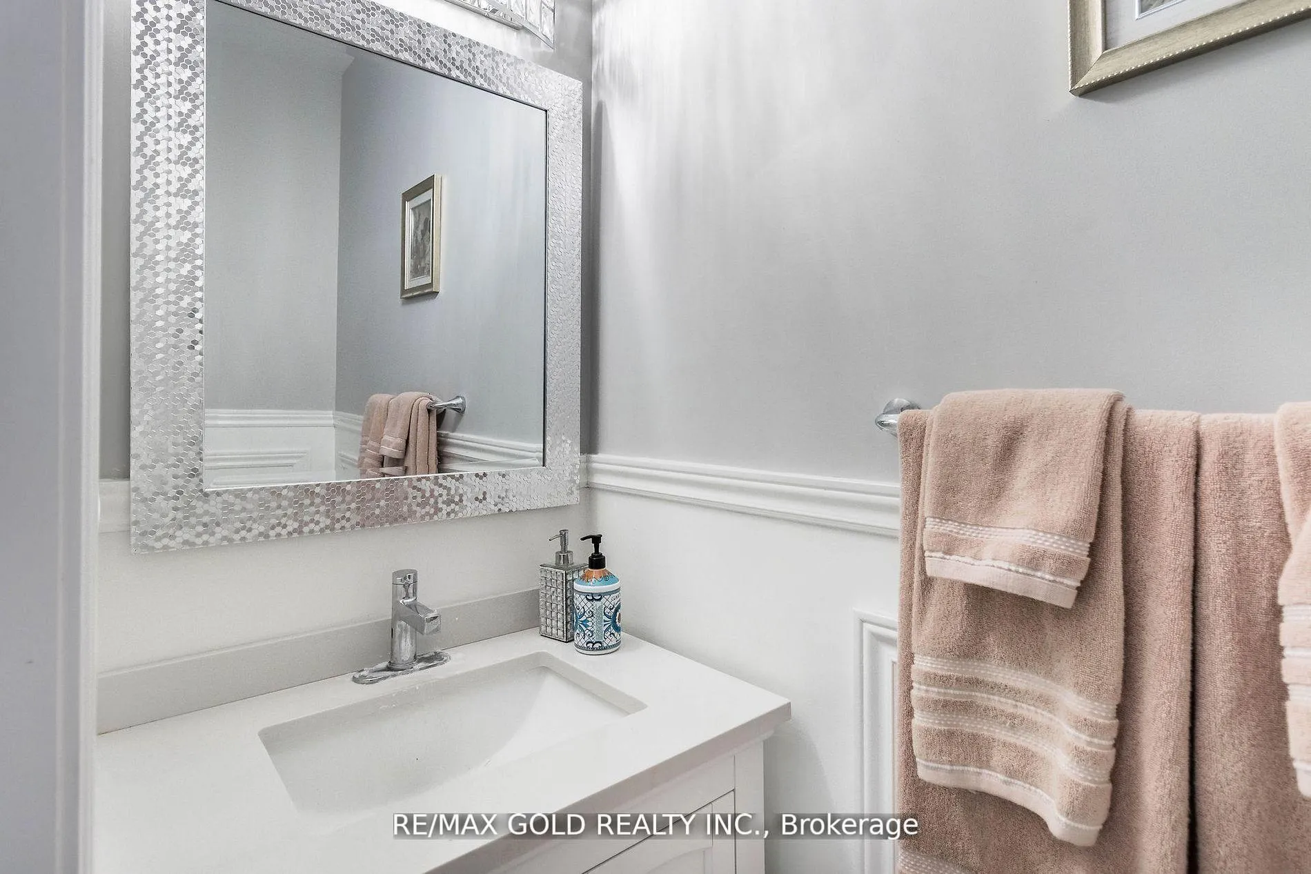 Photo 21 of 115 Elm Street, Southgate — HOMEH