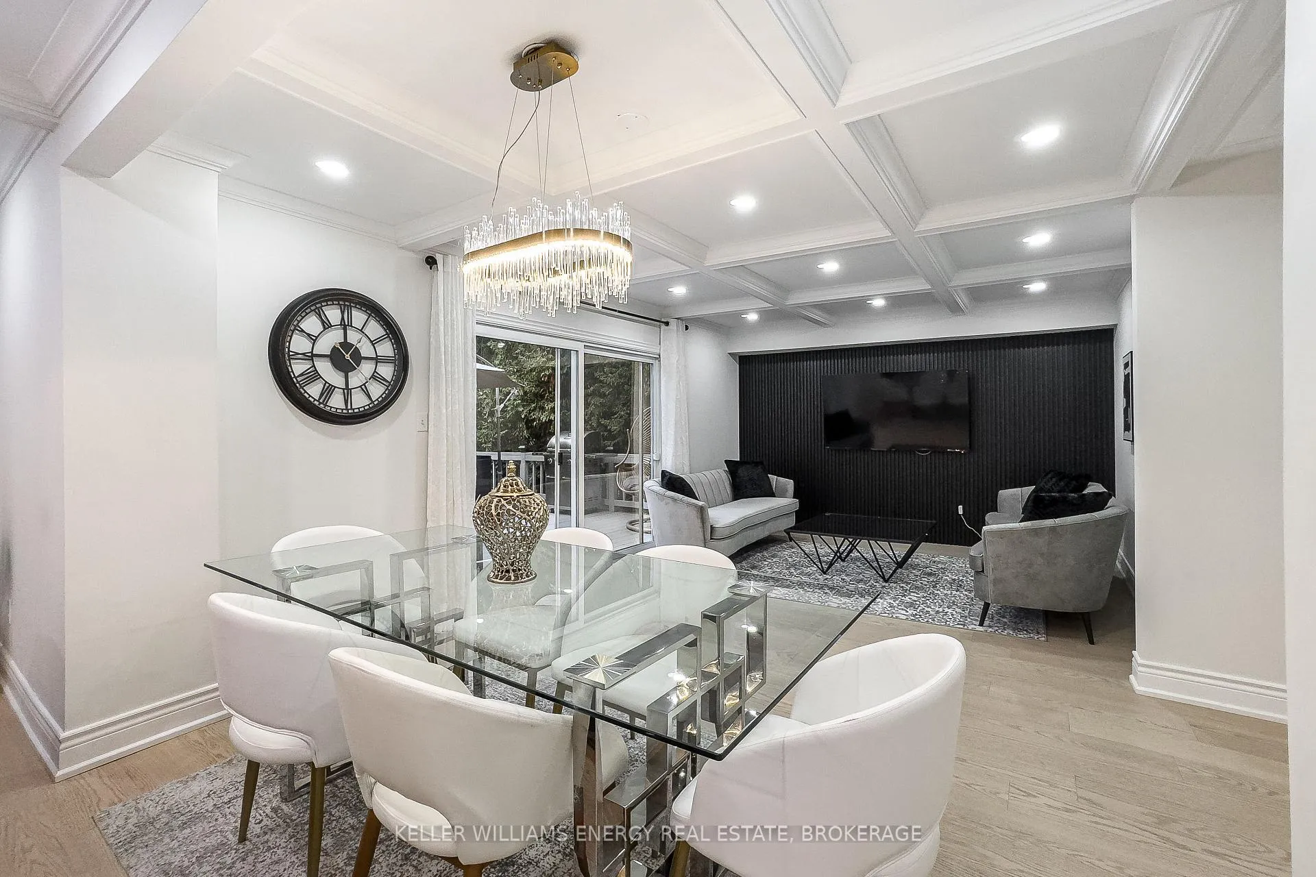 Photo 9 of 358 Carnaby Court, Oshawa, Centennial — HOMEH