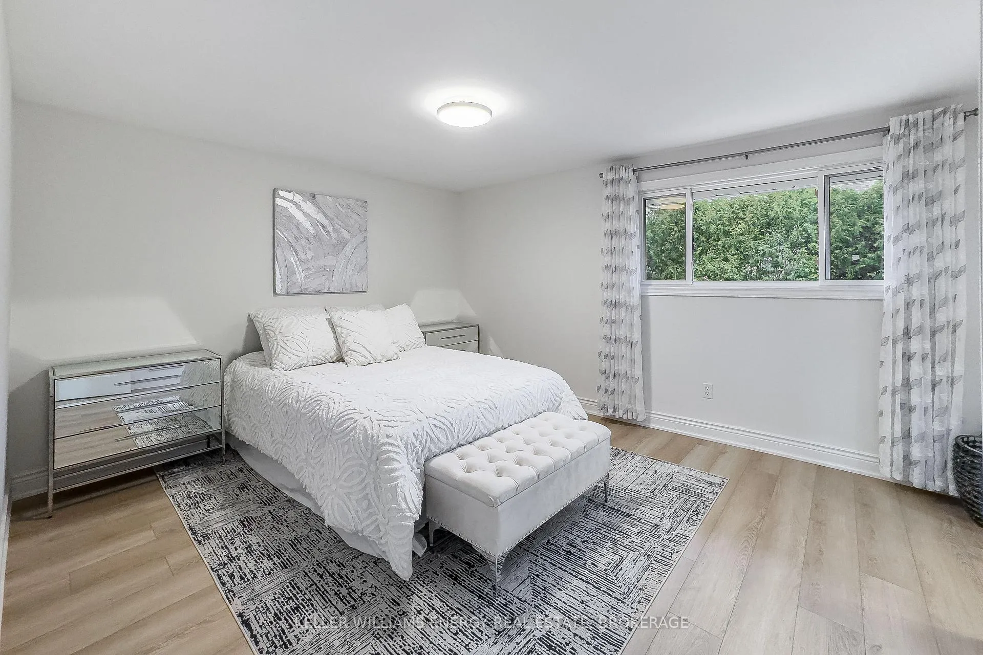 Photo 12 of 358 Carnaby Court, Oshawa, Centennial — HOMEH