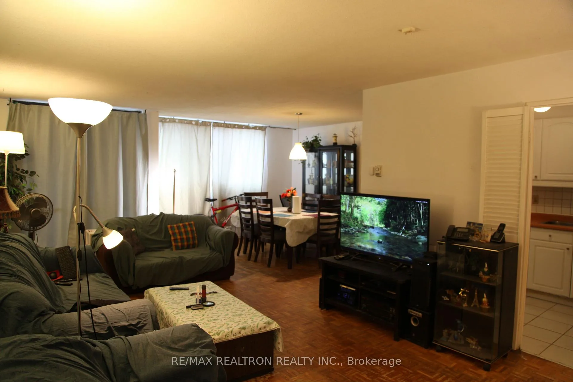 Photo 7 of Unit Ph06, 3 Massey Square, Toronto, Crescent Town — HOMEH