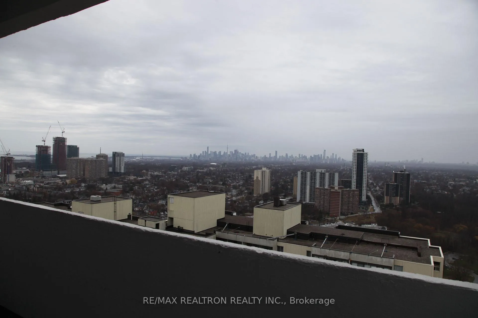 Photo 19 of Unit Ph06, 3 Massey Square, Toronto, Crescent Town — HOMEH