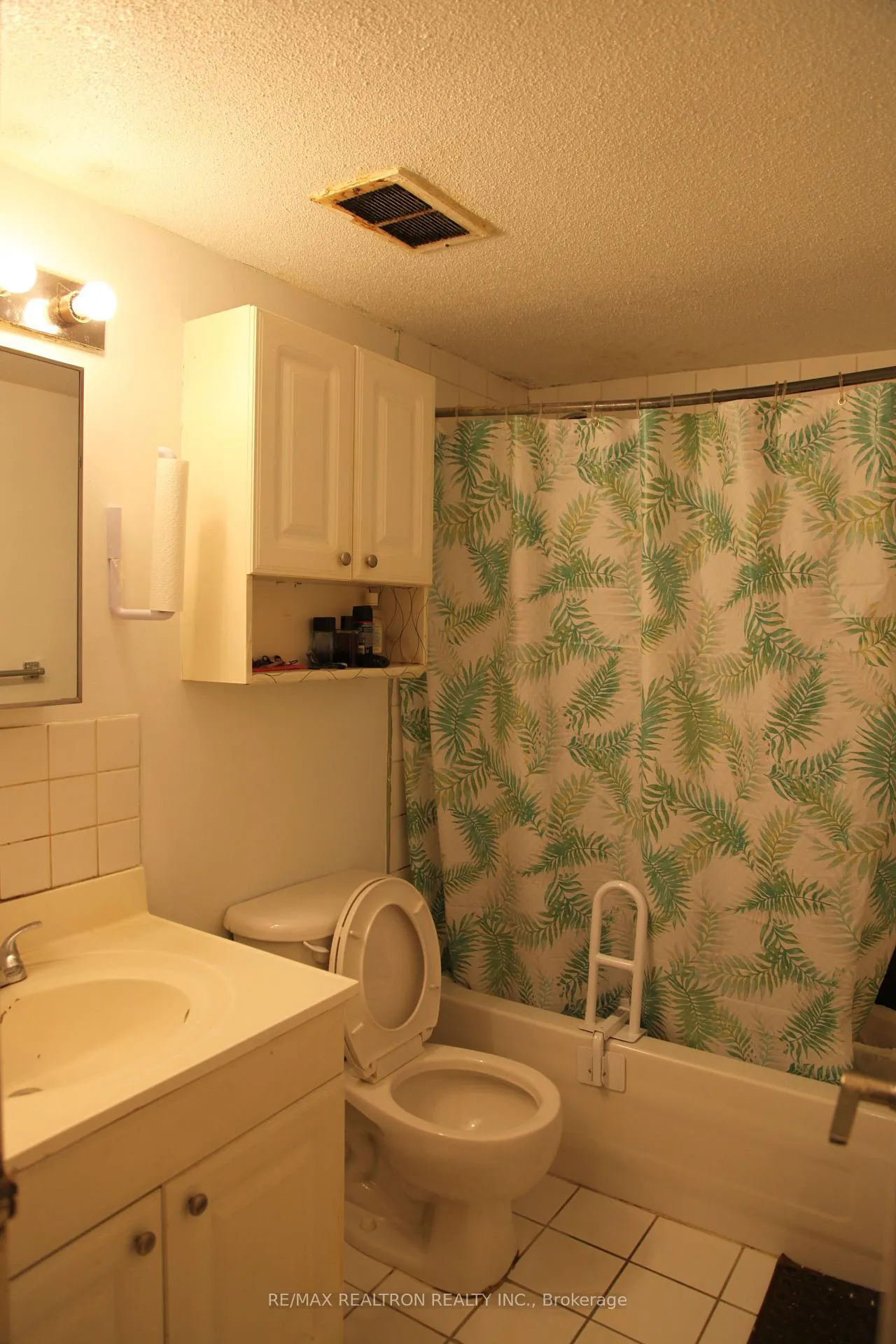 Photo 28 of Unit Ph06, 3 Massey Square, Toronto, Crescent Town — HOMEH