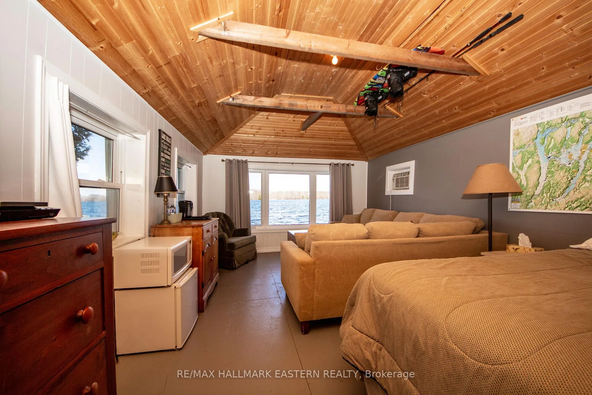 Photo 22 of 409 Gallivan Drive, Selwyn — HOMEH
