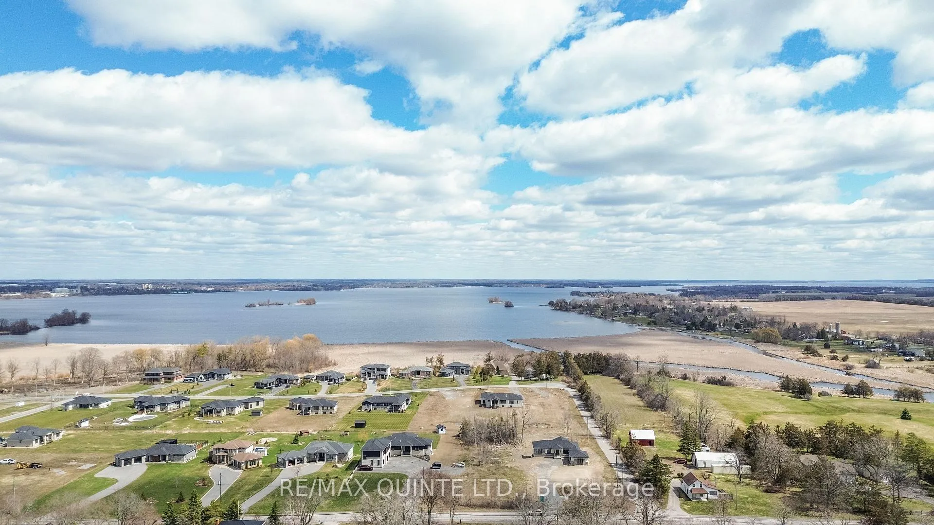 Photo 4 of 638 County Road 28, Prince Edward County, Ameliasburg Ward — HOMEH
