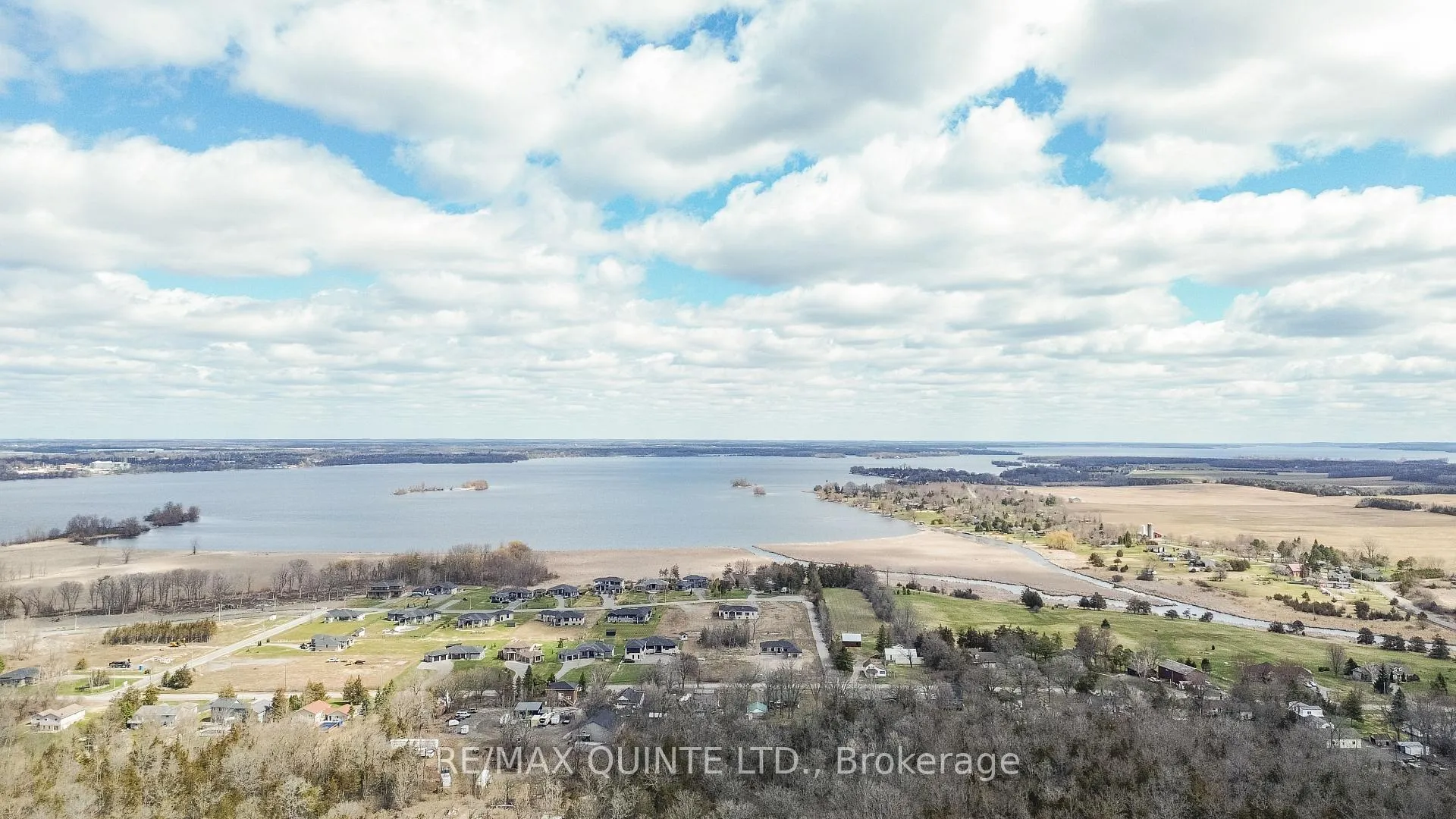Photo 6 of 638 County Road 28, Prince Edward County, Ameliasburg Ward — HOMEH