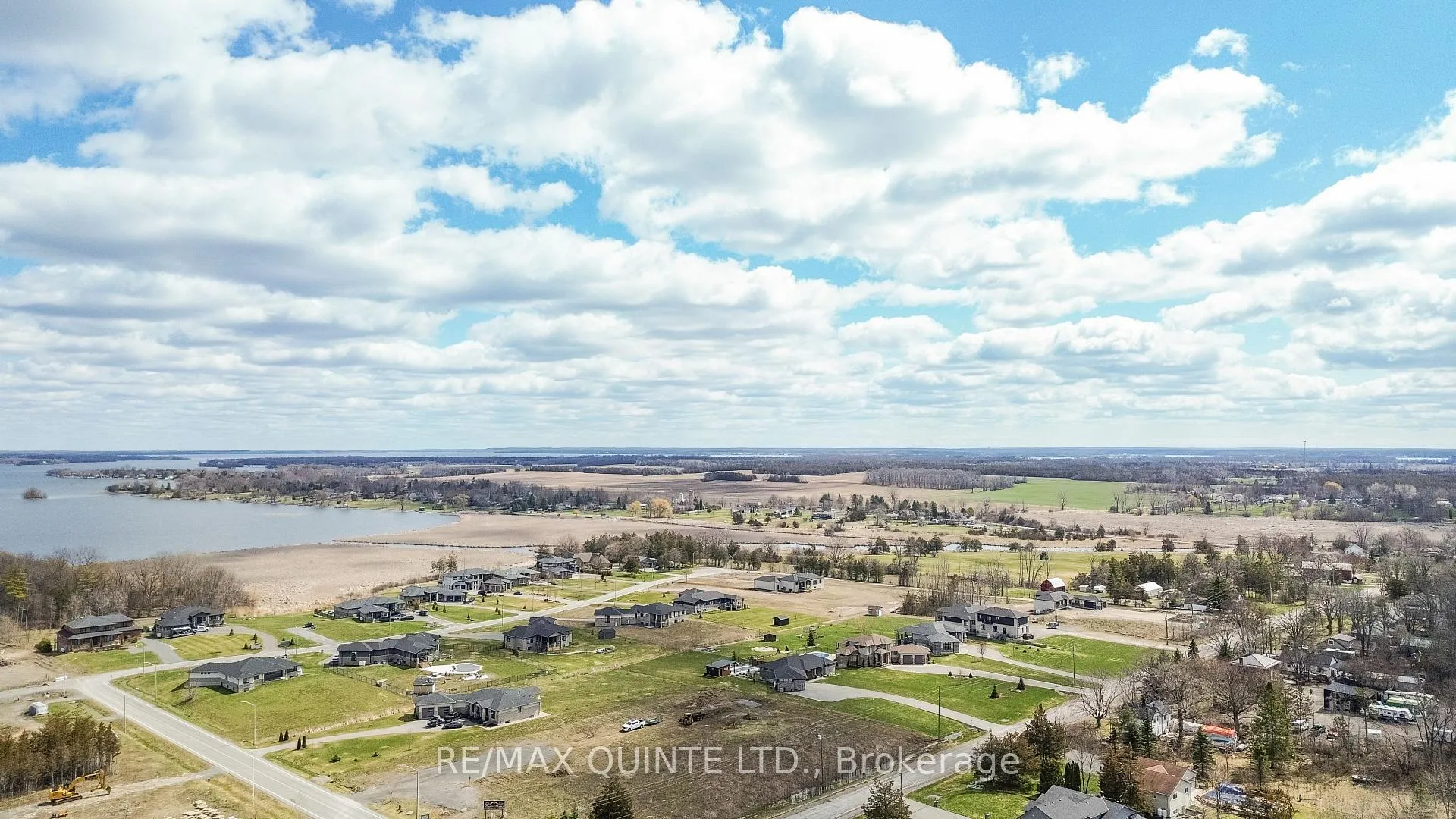 Photo 9 of 638 County Road 28, Prince Edward County, Ameliasburg Ward — HOMEH