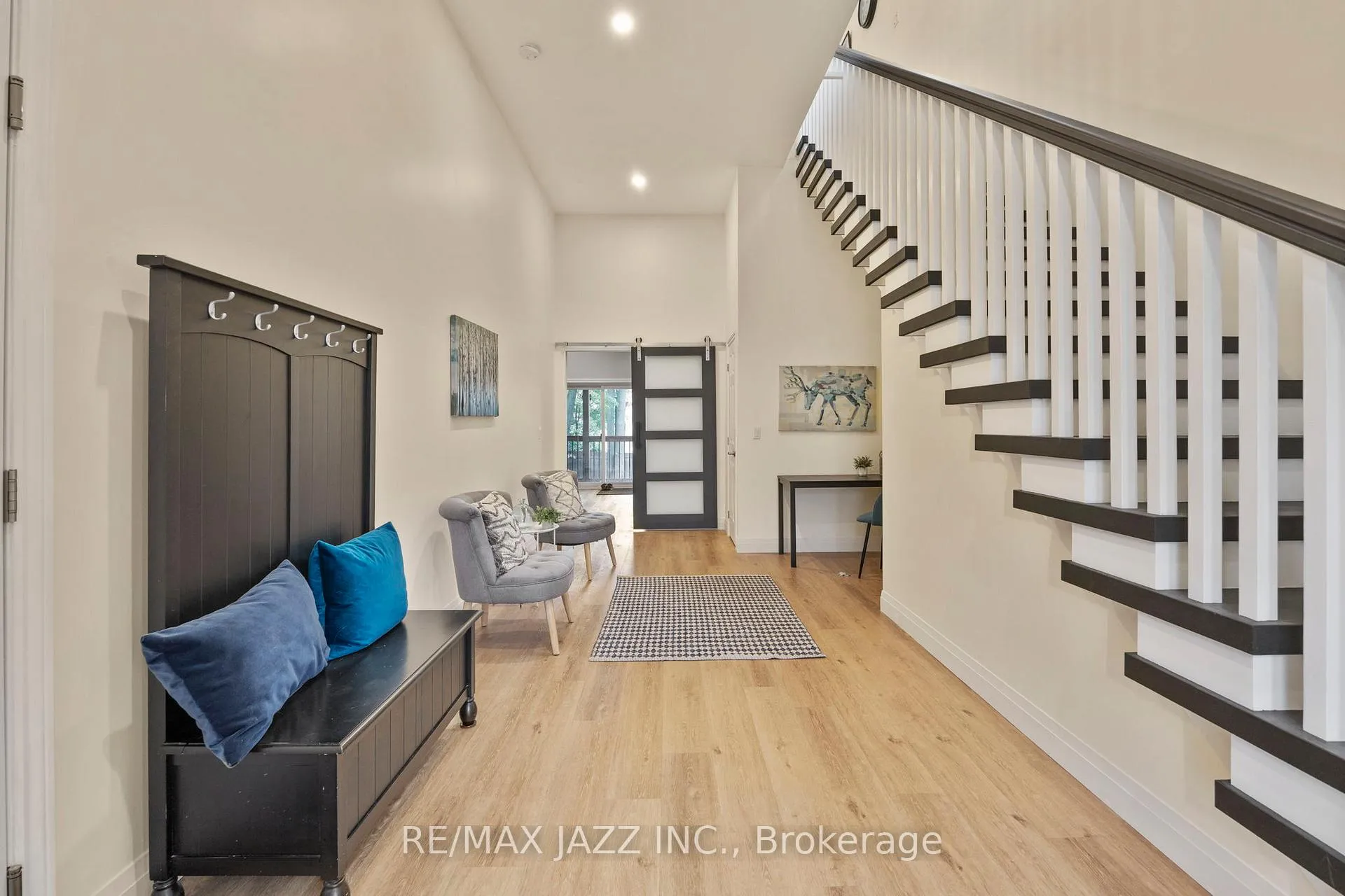 Photo 5 of 283 Platten Boulevard, Scugog, Rural Scugog — HOMEH