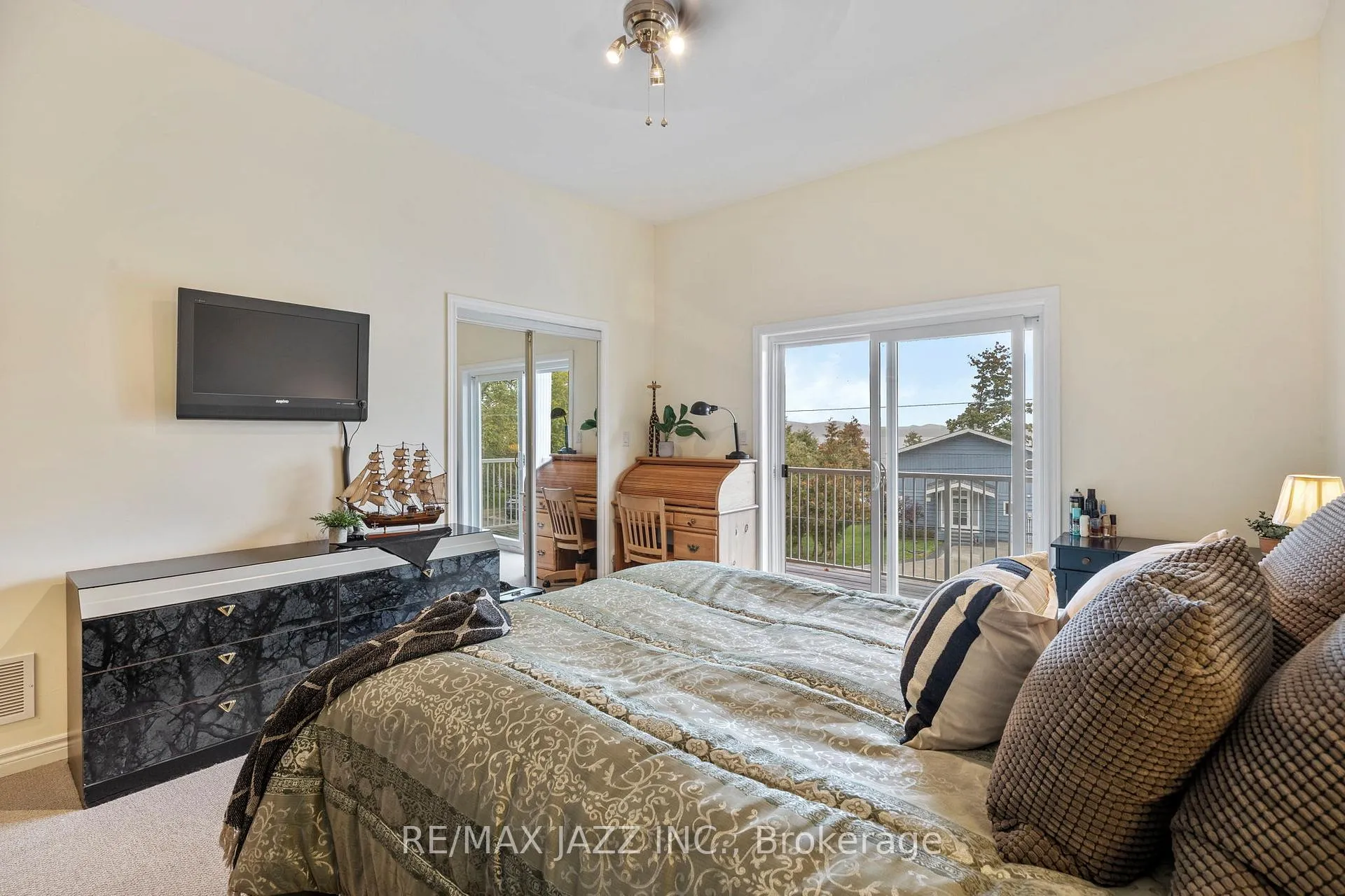 Photo 26 of 283 Platten Boulevard, Scugog, Rural Scugog — HOMEH