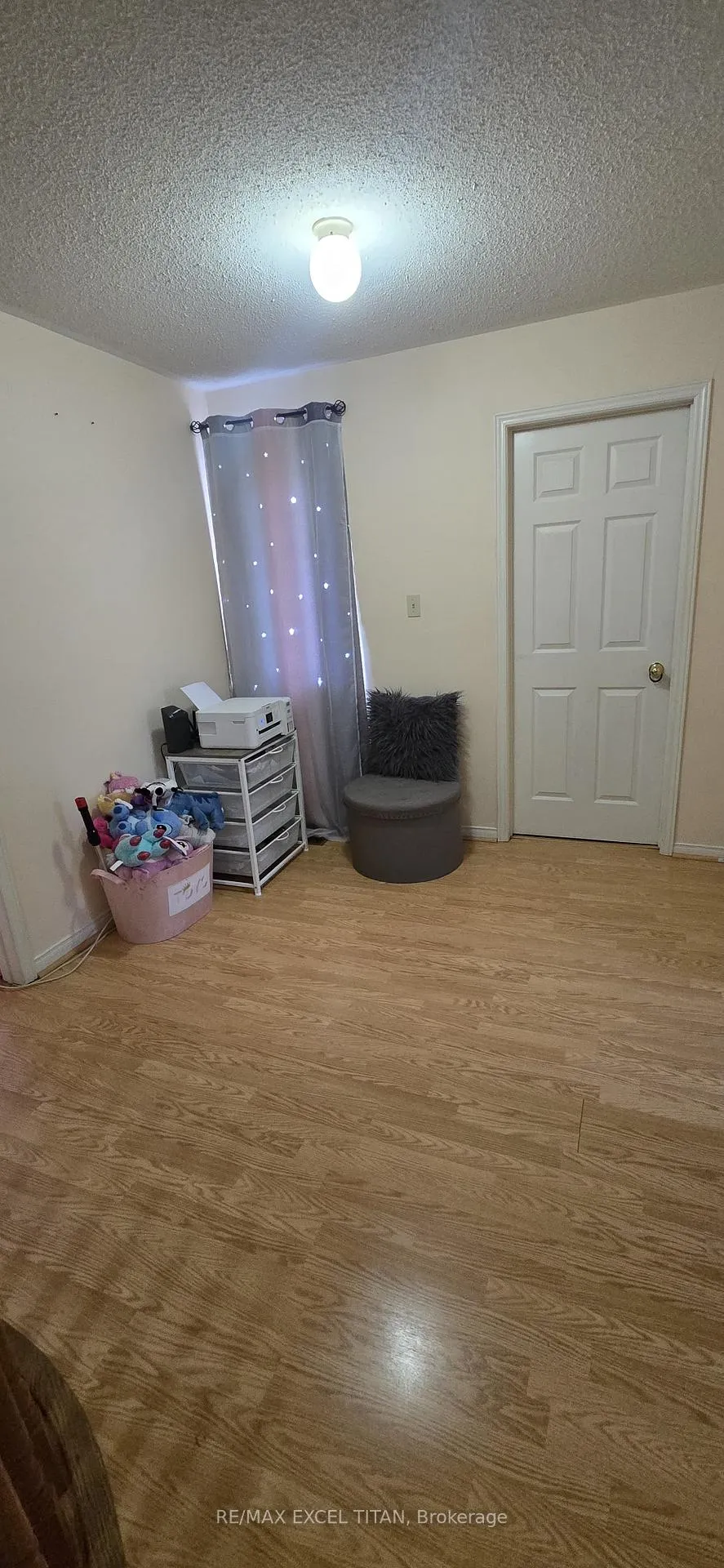 Photo 11 of 43 Arborview Crescent, Etobicoke, West Humber-Clairville — HOMEH