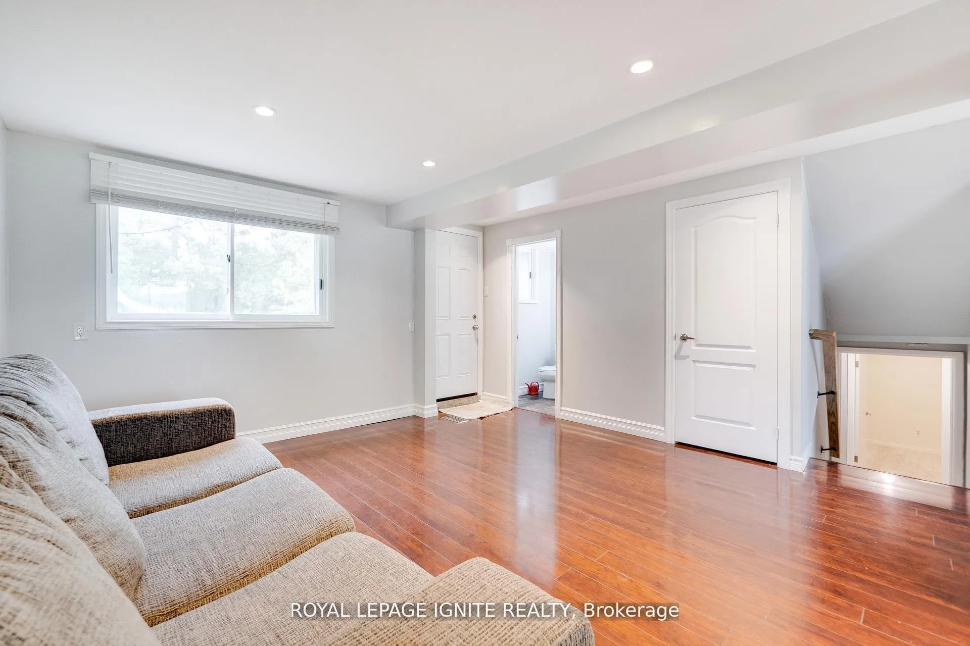 Photo 31 of 1761 Daleview Crescent, Cambridge, Galt City Centre — HOMEH
