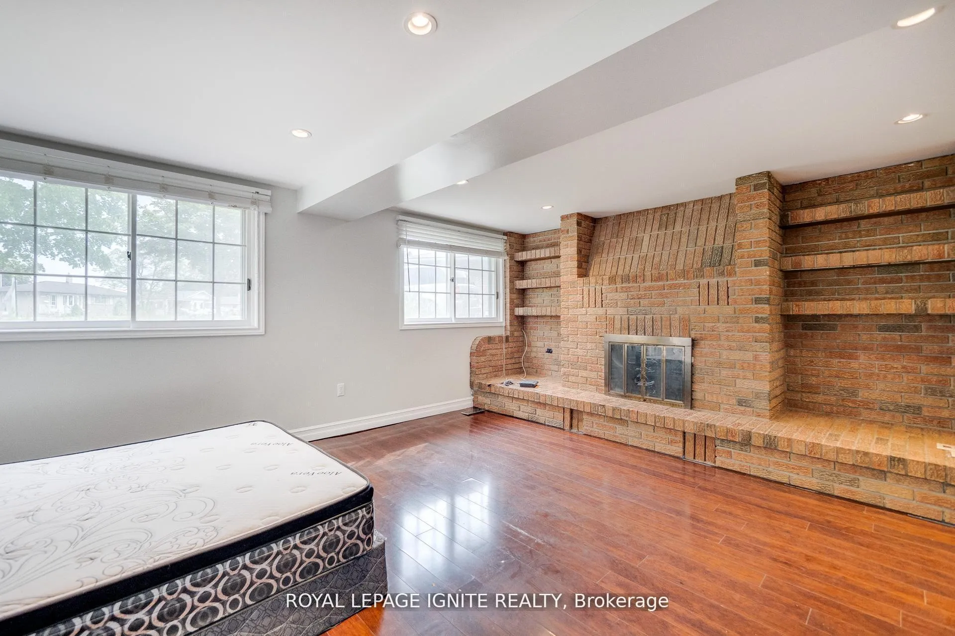 Photo 37 of 1761 Daleview Crescent, Cambridge, Galt City Centre — HOMEH