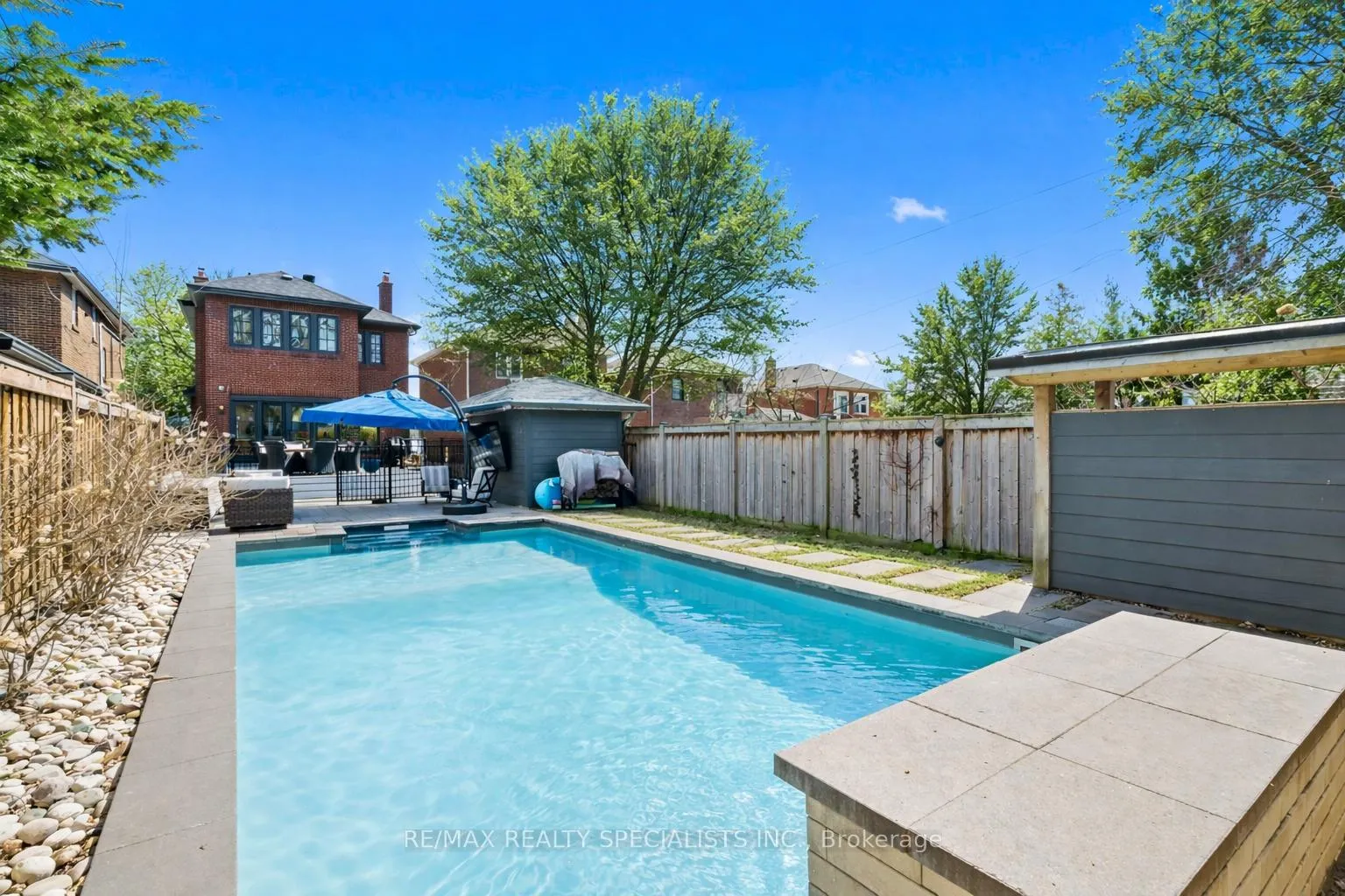 Photo 2 of 20 George Street, Etobicoke, Mimico — HOMEH