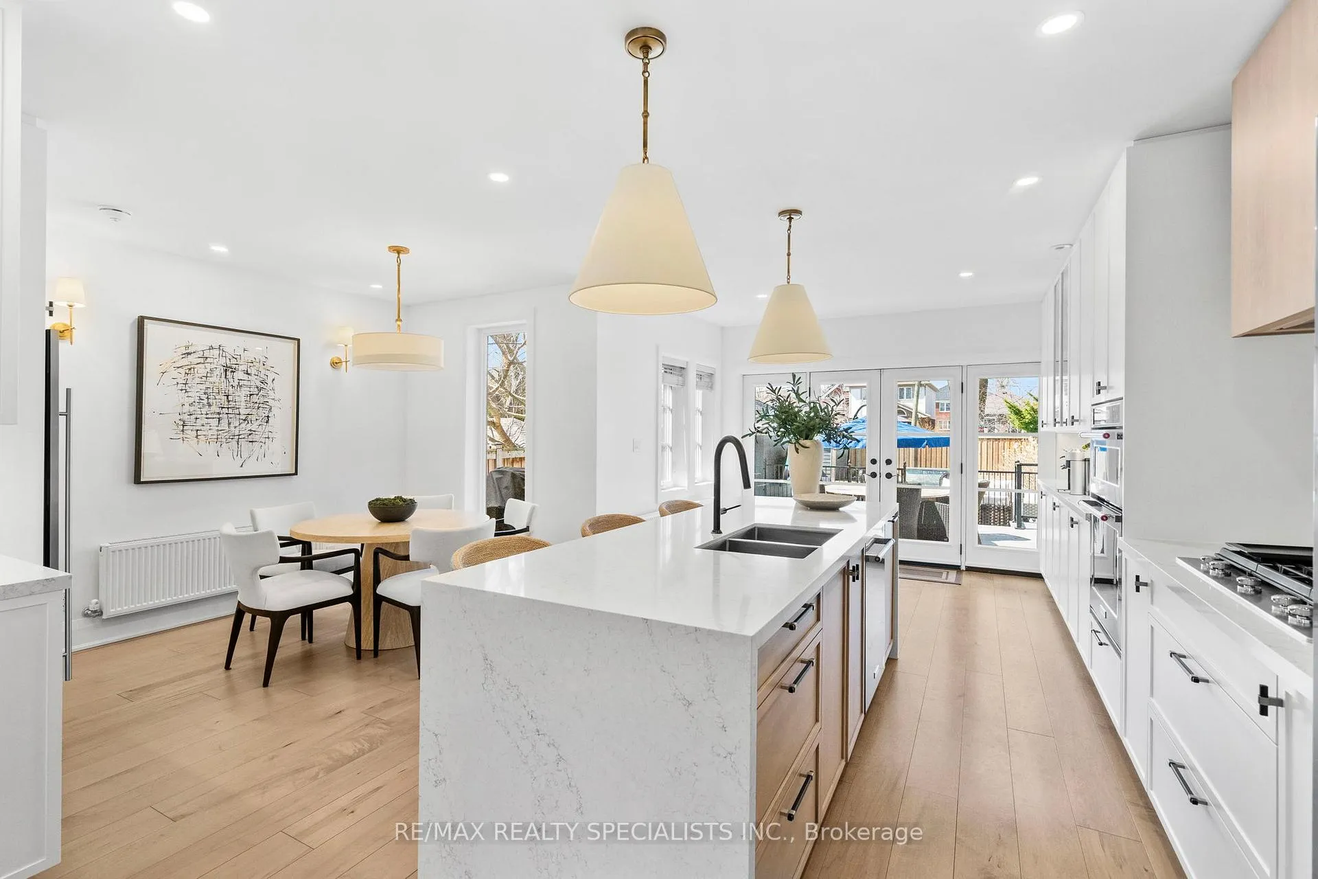 Photo 9 of 20 George Street, Etobicoke, Mimico — HOMEH