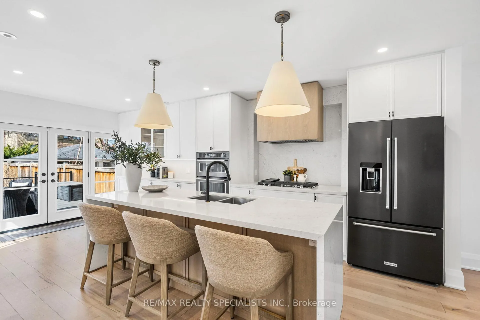 Photo 10 of 20 George Street, Etobicoke, Mimico — HOMEH