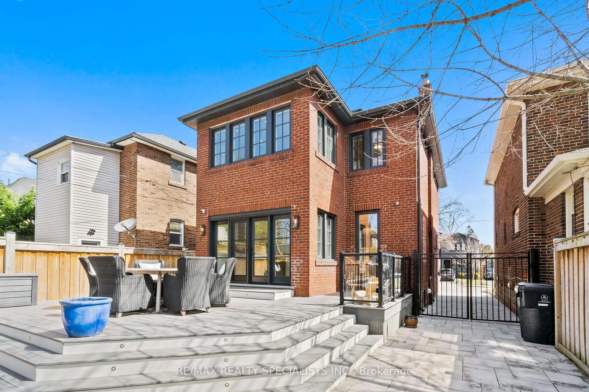 Photo 42 of 20 George Street, Etobicoke, Mimico — HOMEH
