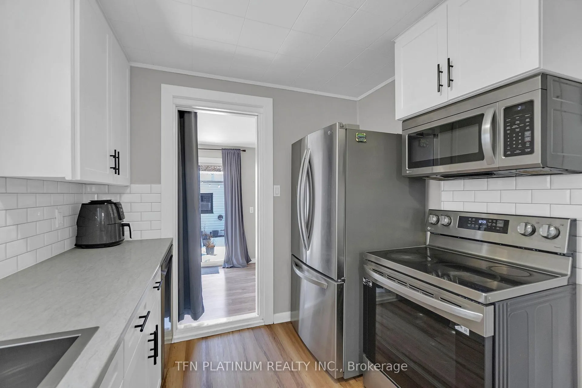 Photo 16 of 23 Rosewood Road, Hamilton, Normanhurst — HOMEH