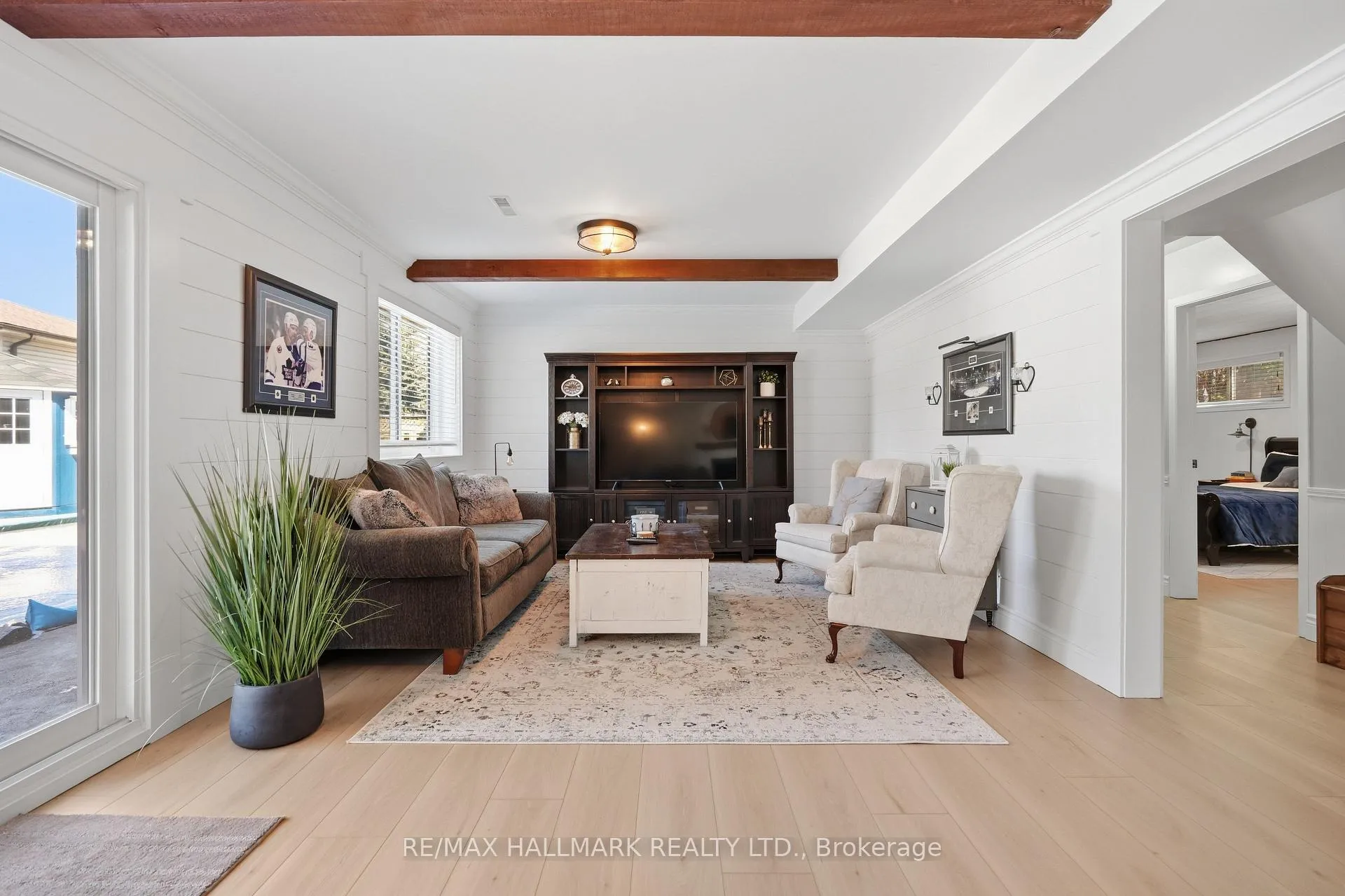 Photo 27 of 28 Jane Crescent, Barrie, Allandale Heights — HOMEH