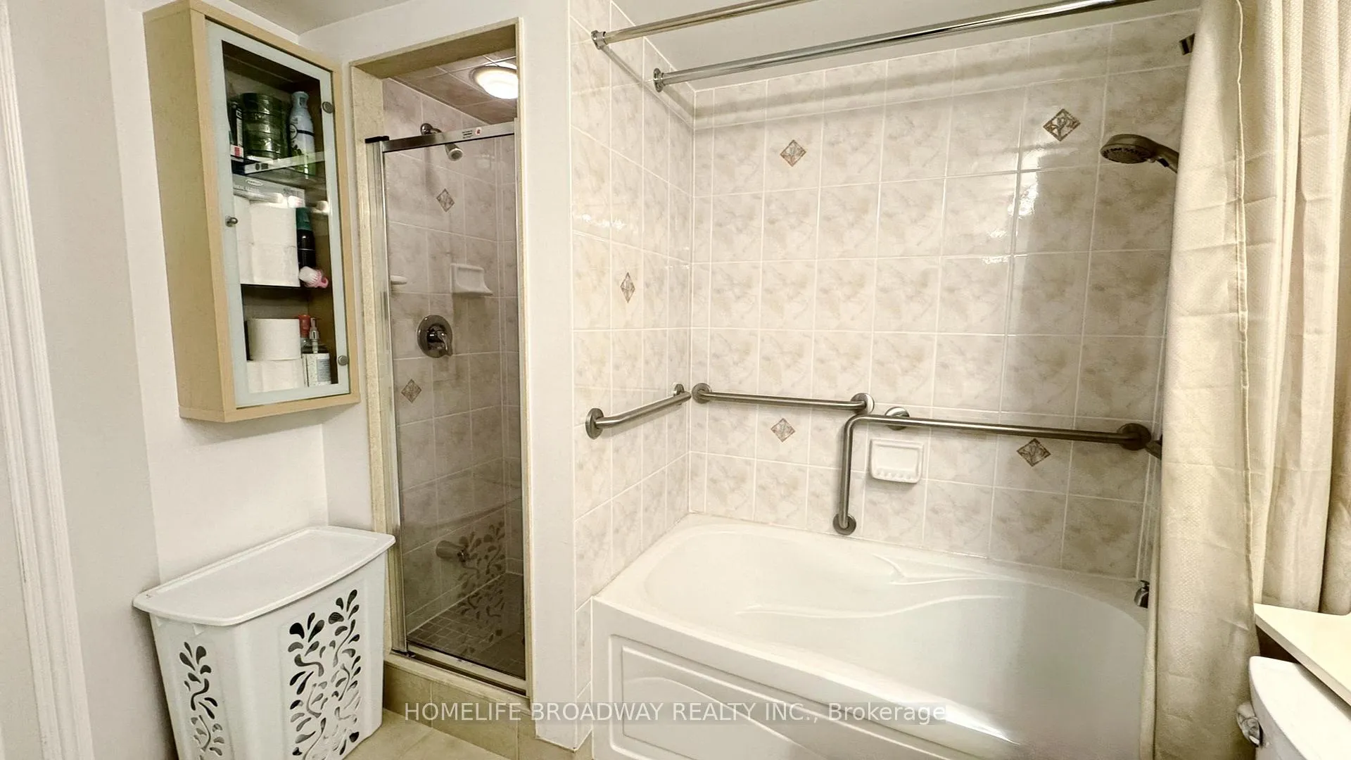 Photo 13 of Unit 713, 33 Cox Boulevard, Markham, Unionville — HOMEH