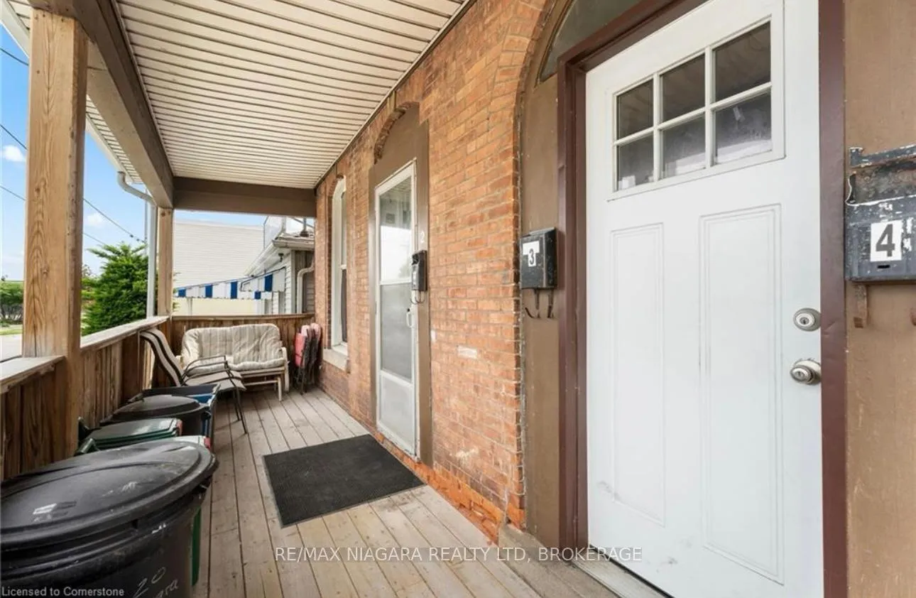 Photo 21 of 42 Niagara Street, St. Catharines, E. Chester — HOMEH