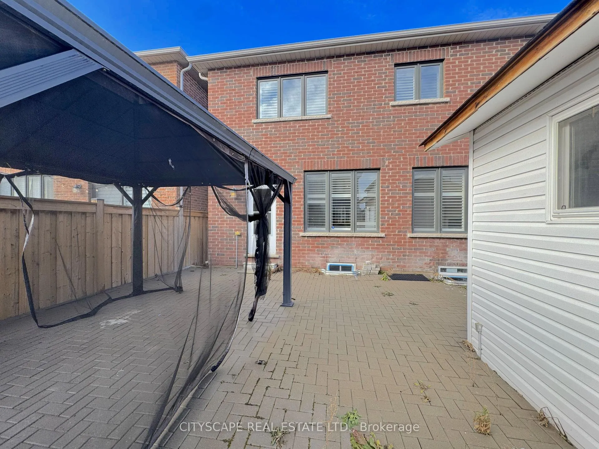 Photo 45 of 32 Mull Avenue, Haldimand — HOMEH