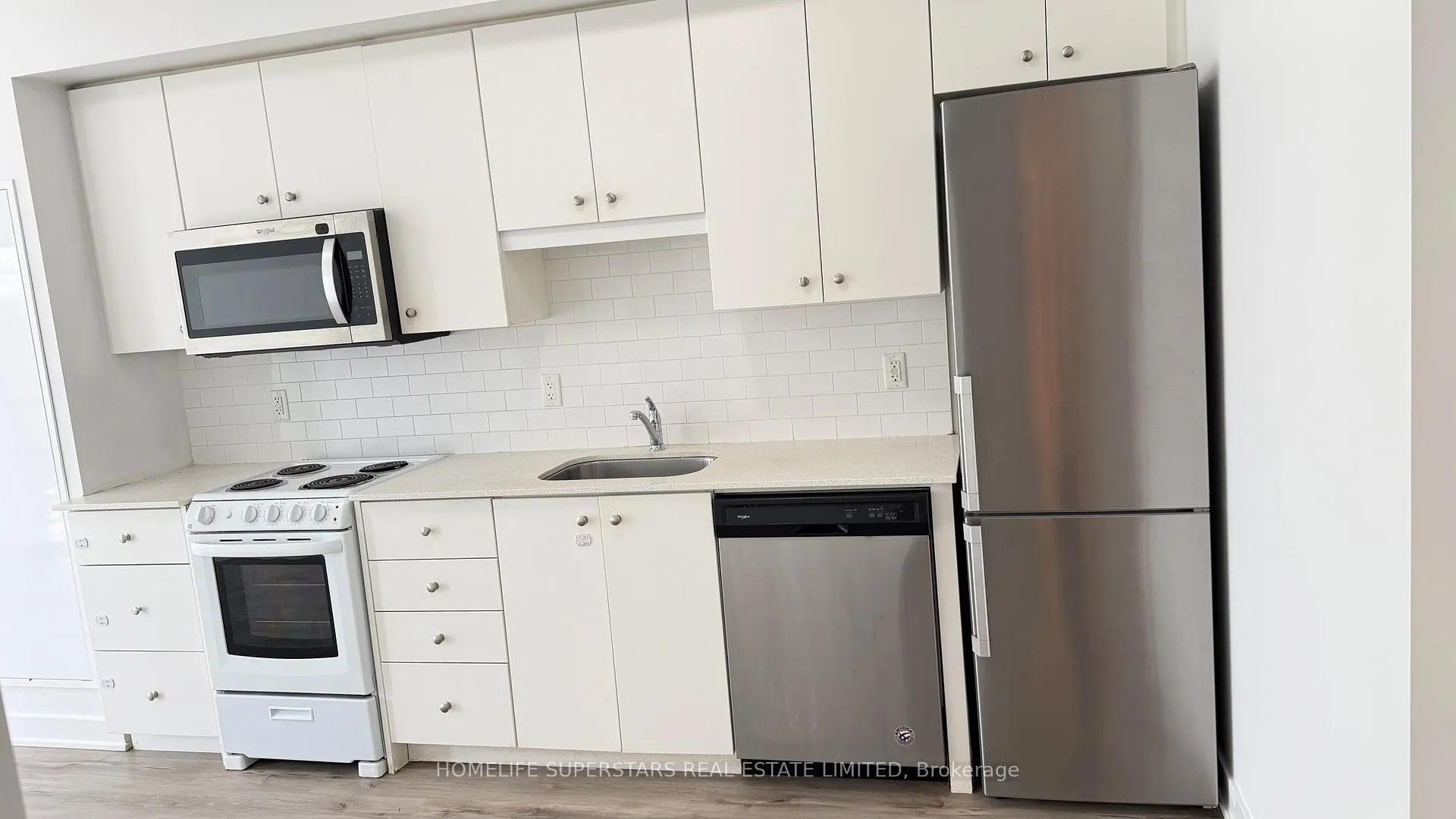 Photo 8 of Unit 312, 110 Fergus Avenue, Kitchener, Stanley Park — HOMEH