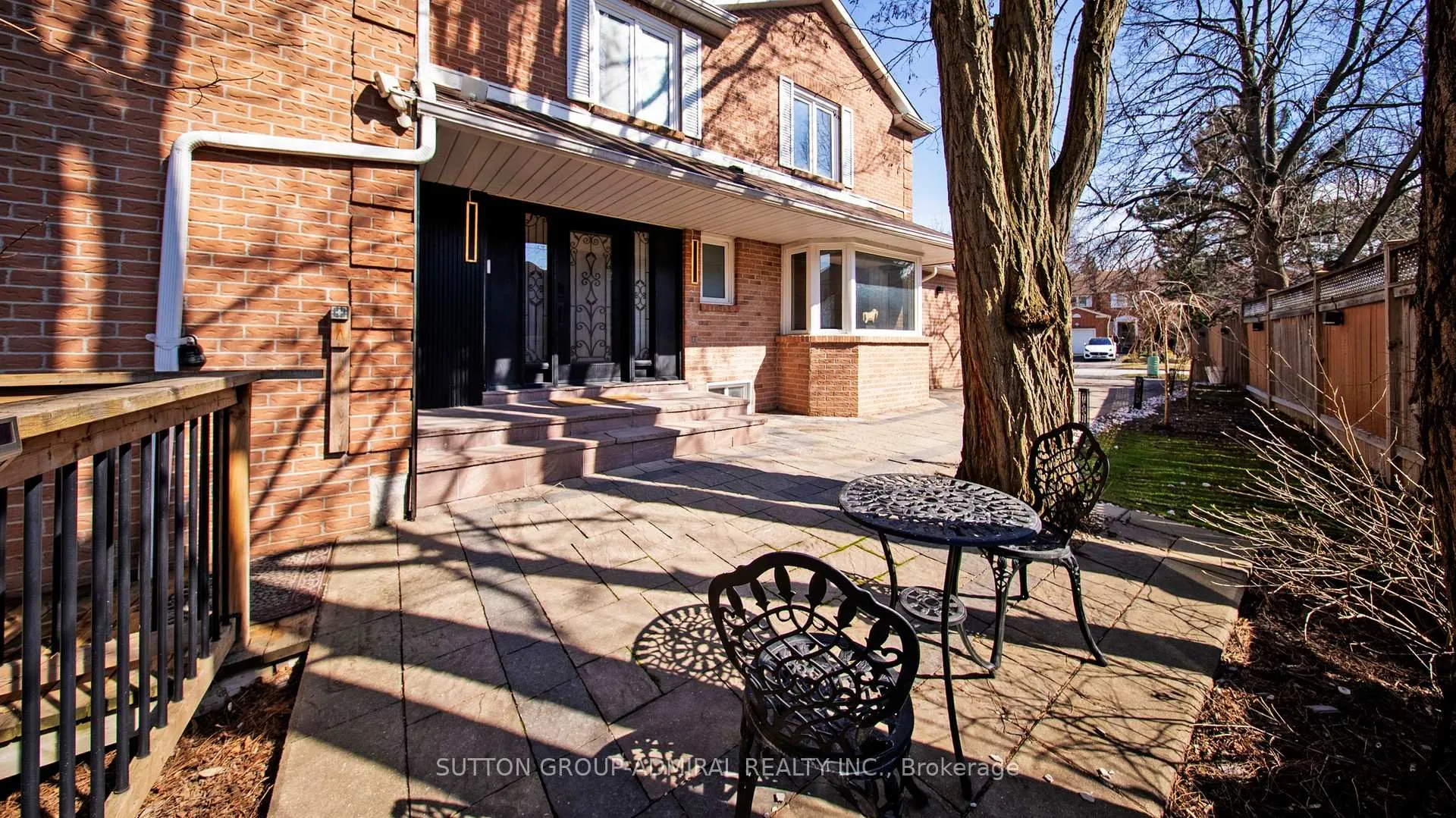 Photo 2 of 8 Colleen Street, Vaughan, Crestwood-Springfarm-Yorkhill — HOMEH