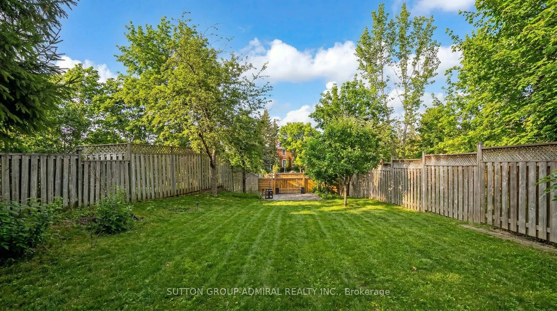 Photo 50 of 8 Colleen Street, Vaughan, Crestwood-Springfarm-Yorkhill — HOMEH