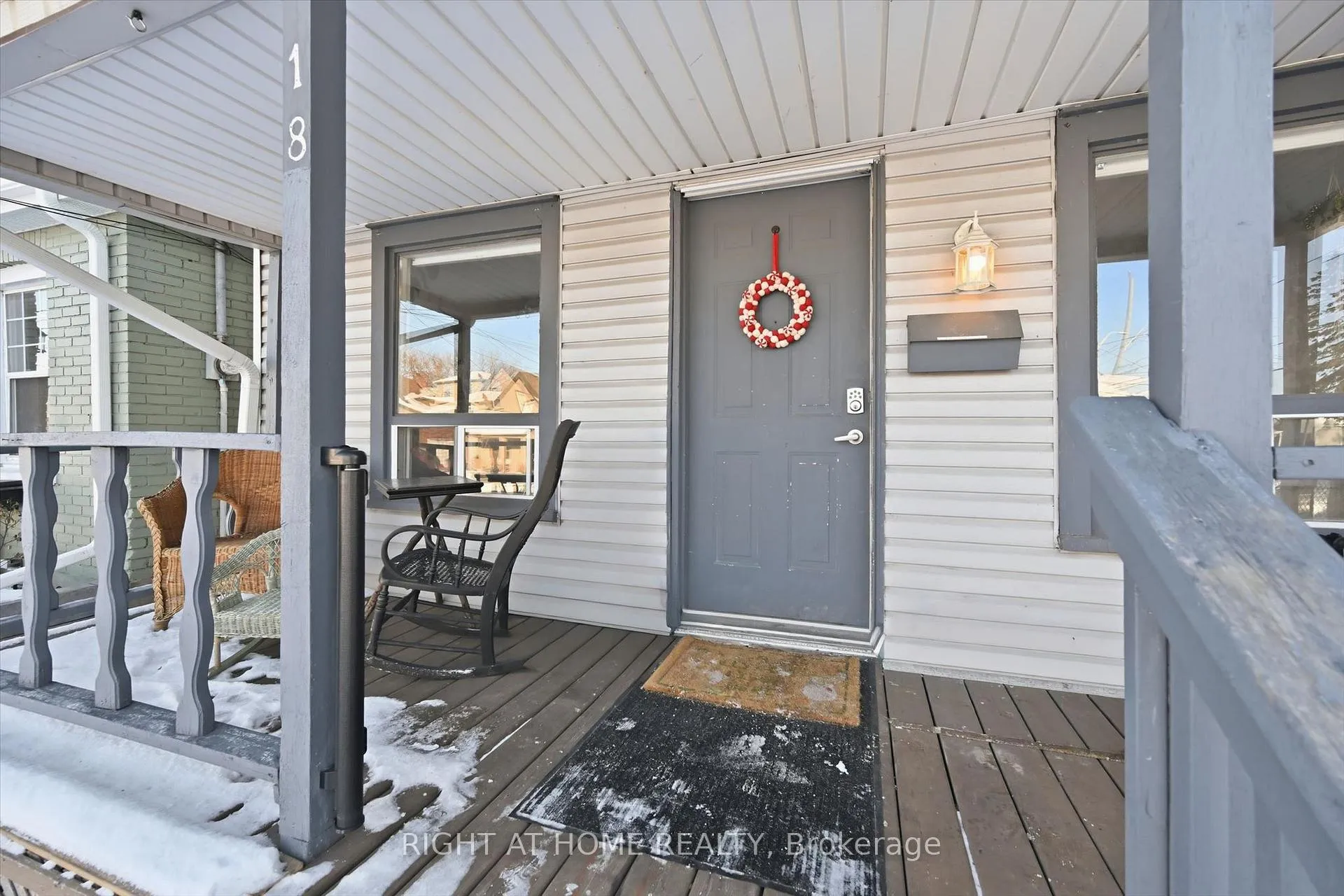 Photo 5 of 18 Fraser Avenue, Hamilton, Crown Point — HOMEH