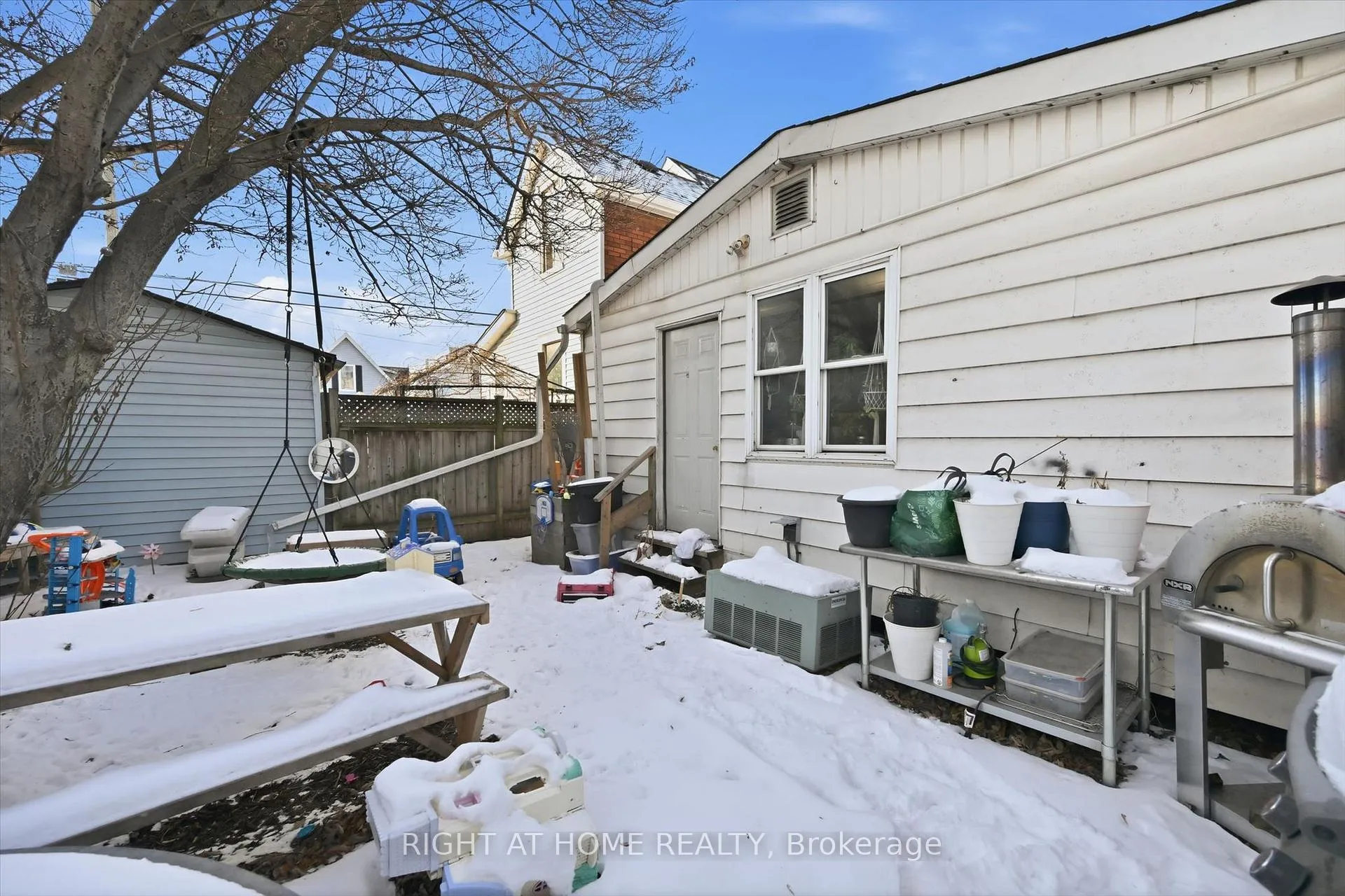 Photo 30 of 18 Fraser Avenue, Hamilton, Crown Point — HOMEH
