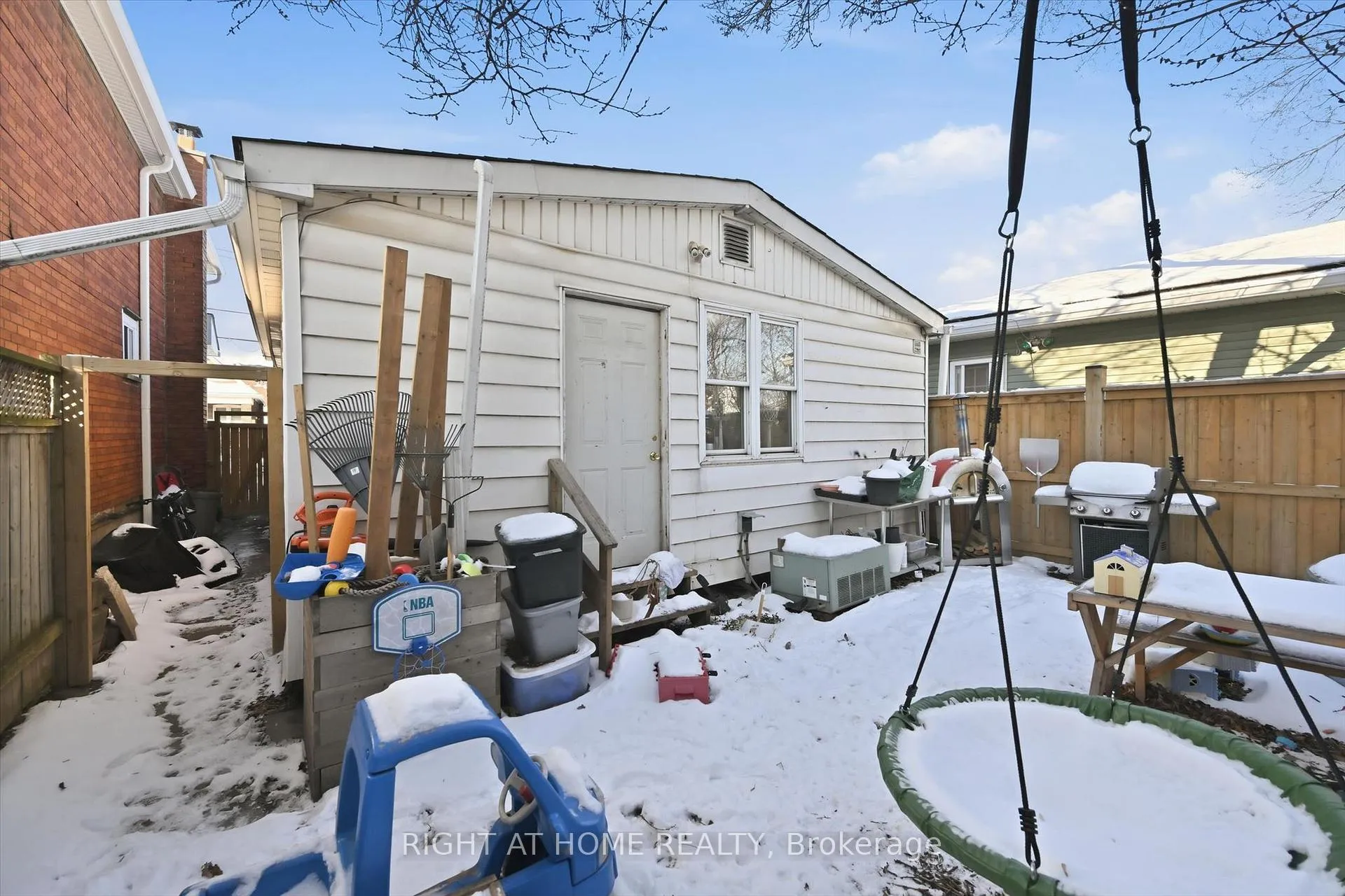 Photo 31 of 18 Fraser Avenue, Hamilton, Crown Point — HOMEH