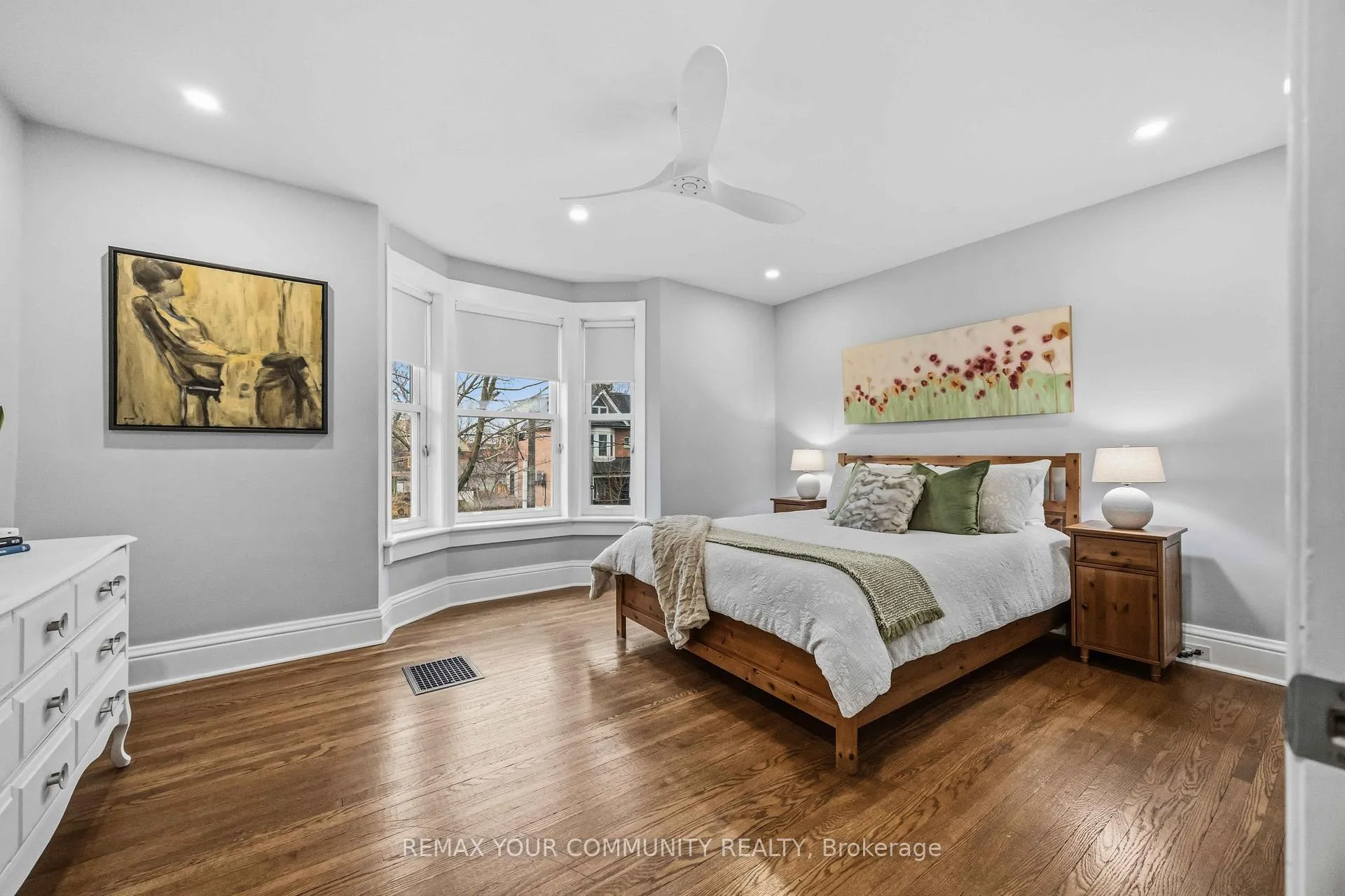 Photo 22 of 154 Riverdale Avenue, Toronto, North Riverdale — HOMEH