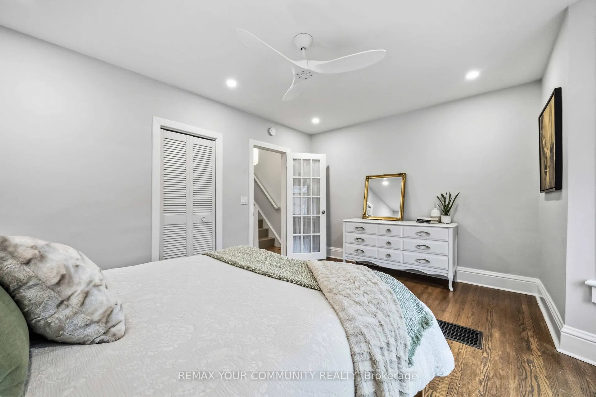 Photo 23 of 154 Riverdale Avenue, Toronto, North Riverdale — HOMEH