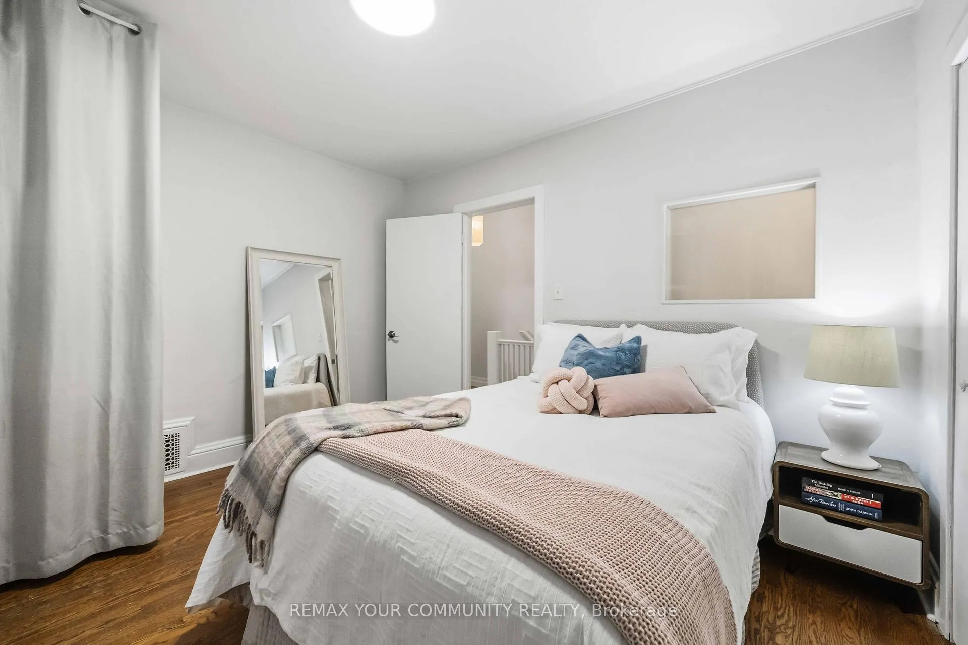 Photo 26 of 154 Riverdale Avenue, Toronto, North Riverdale — HOMEH