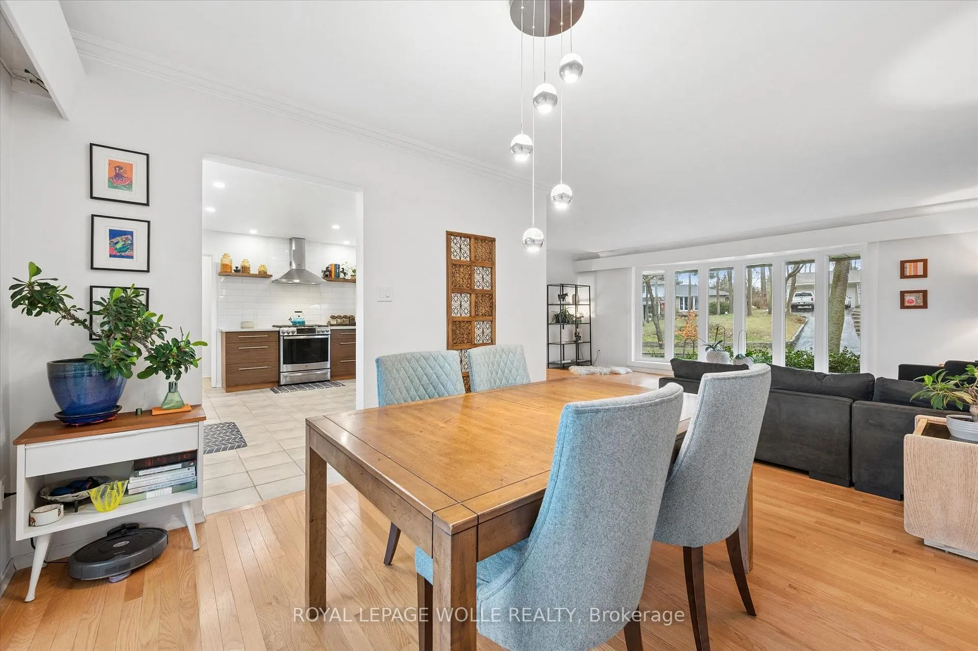Photo 21 of 144 Ripplewood Crescent, Kitchener — HOMEH