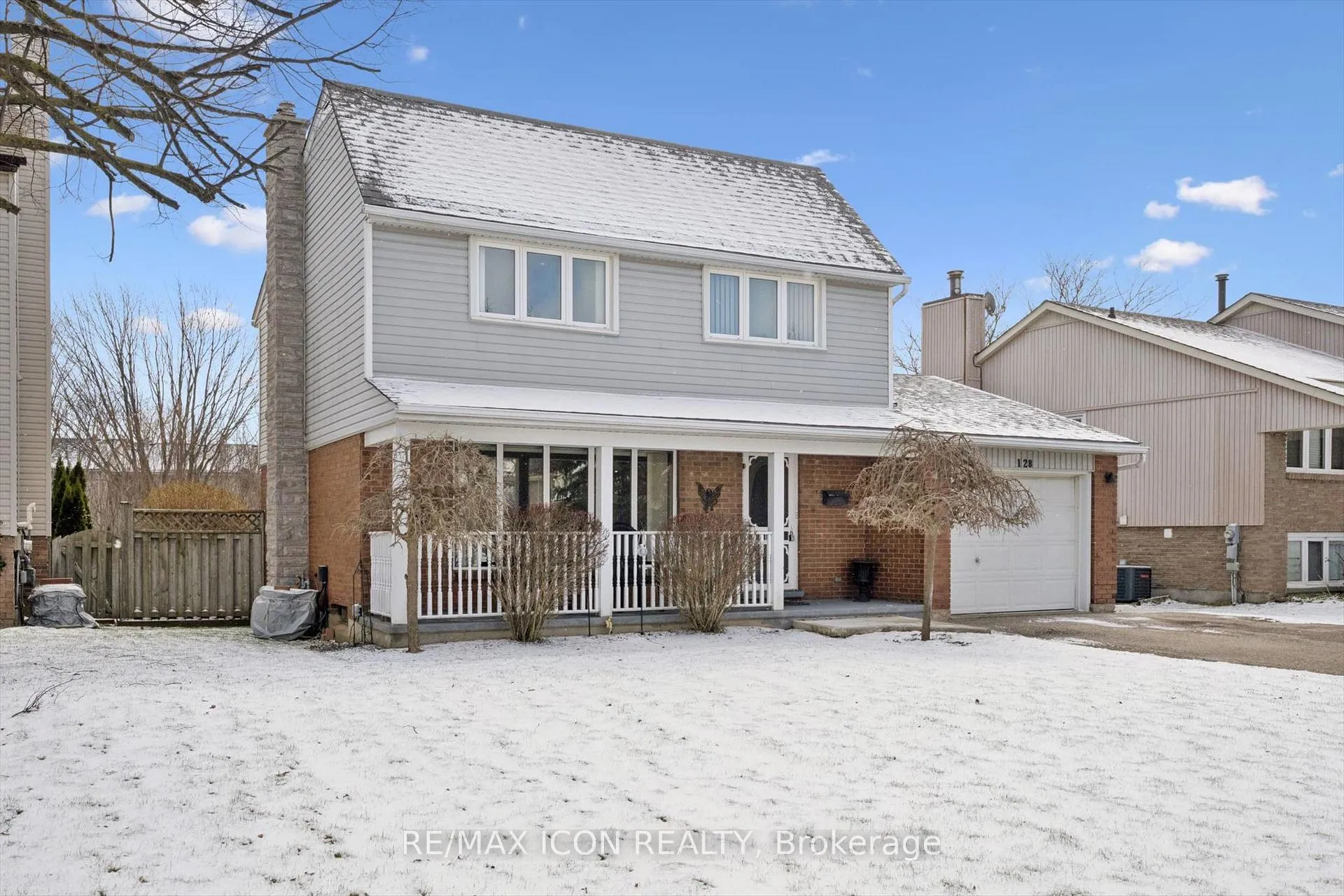 Photo 2 of 128 Westheights Drive, Kitchener — HOMEH