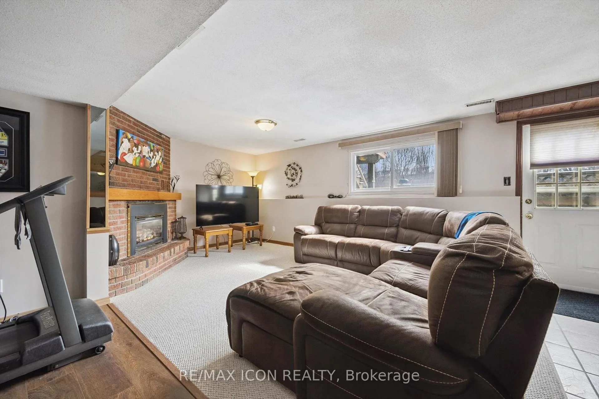 Photo 17 of 128 Westheights Drive, Kitchener — HOMEH