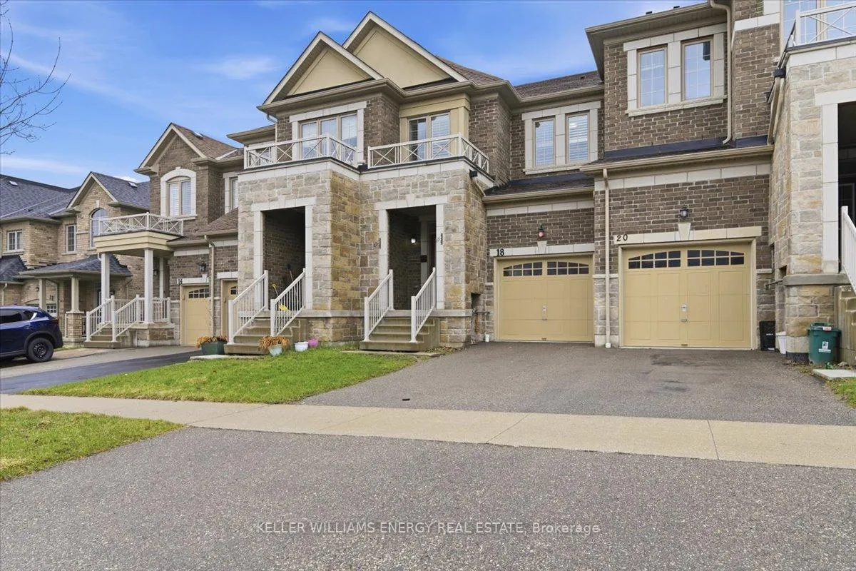 Photo 1 of 18 Rimrock Crescent, Whitby, Williamsburg — HOMEH