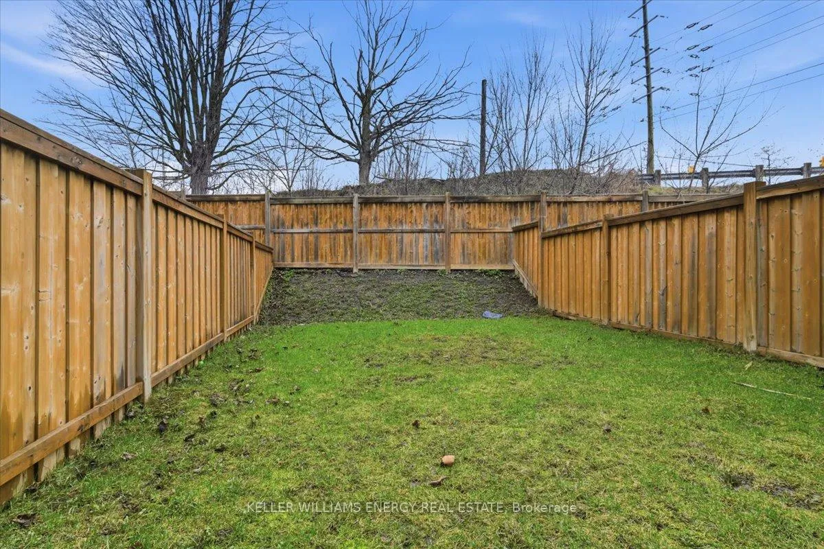 Photo 25 of 18 Rimrock Crescent, Whitby, Williamsburg — HOMEH
