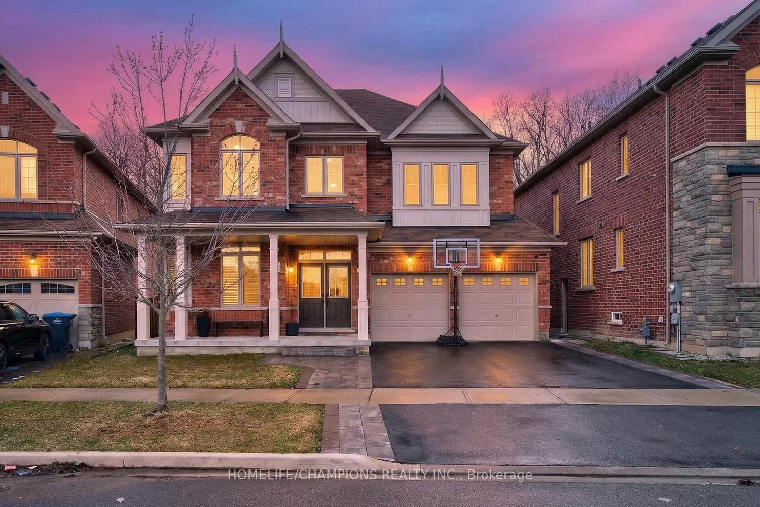 Photo 1 of 36 Truro Circle, Brampton, Northwest Brampton — HOMEH
