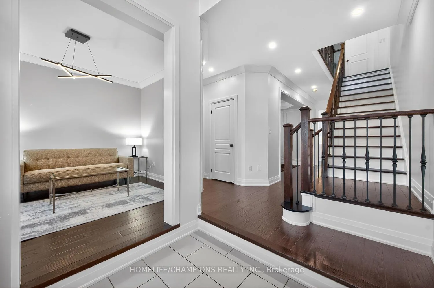 Photo 8 of 36 Truro Circle, Brampton, Northwest Brampton — HOMEH