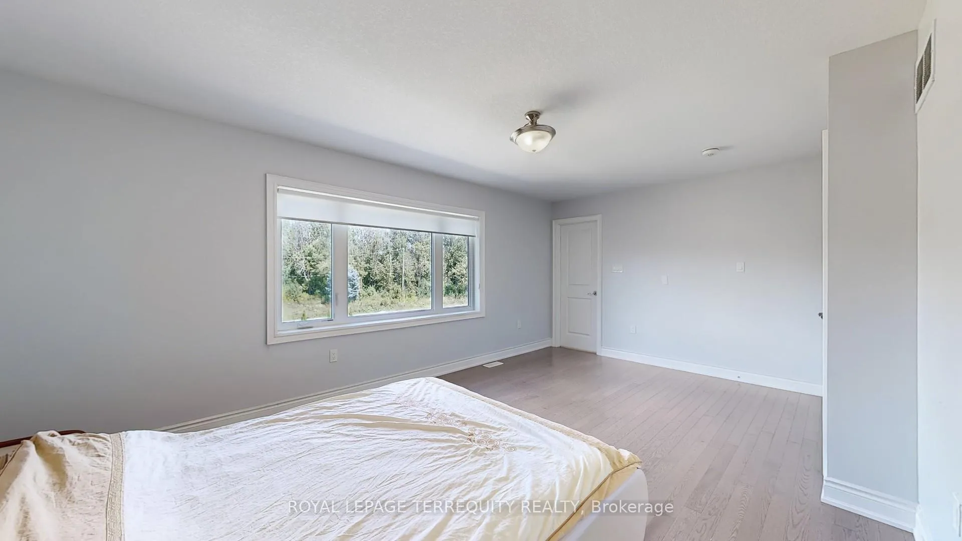 Photo 29 of 28 Richmond Park Drive, Georgina, Keswick North — HOMEH
