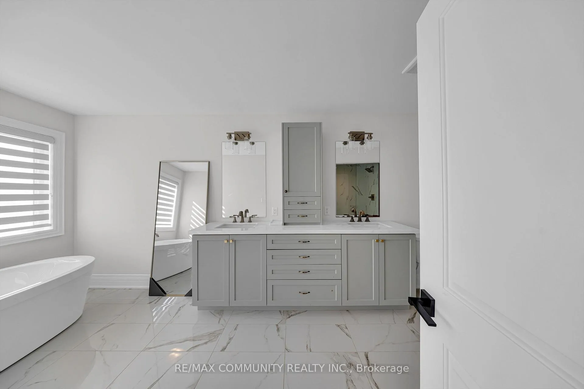 Photo 27 of 2489 Florentine Place, Pickering, Rural Pickering — HOMEH