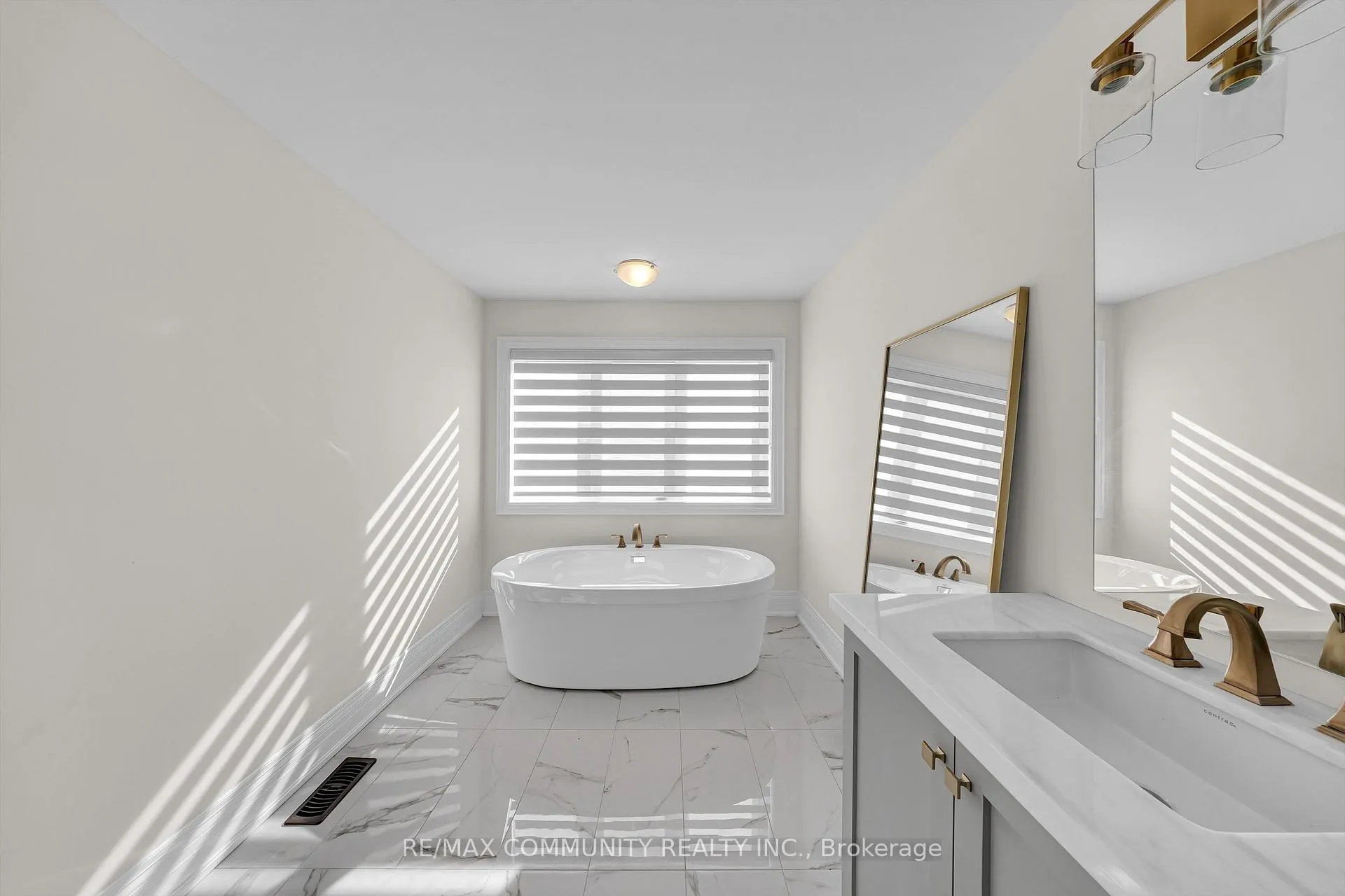Photo 28 of 2489 Florentine Place, Pickering, Rural Pickering — HOMEH